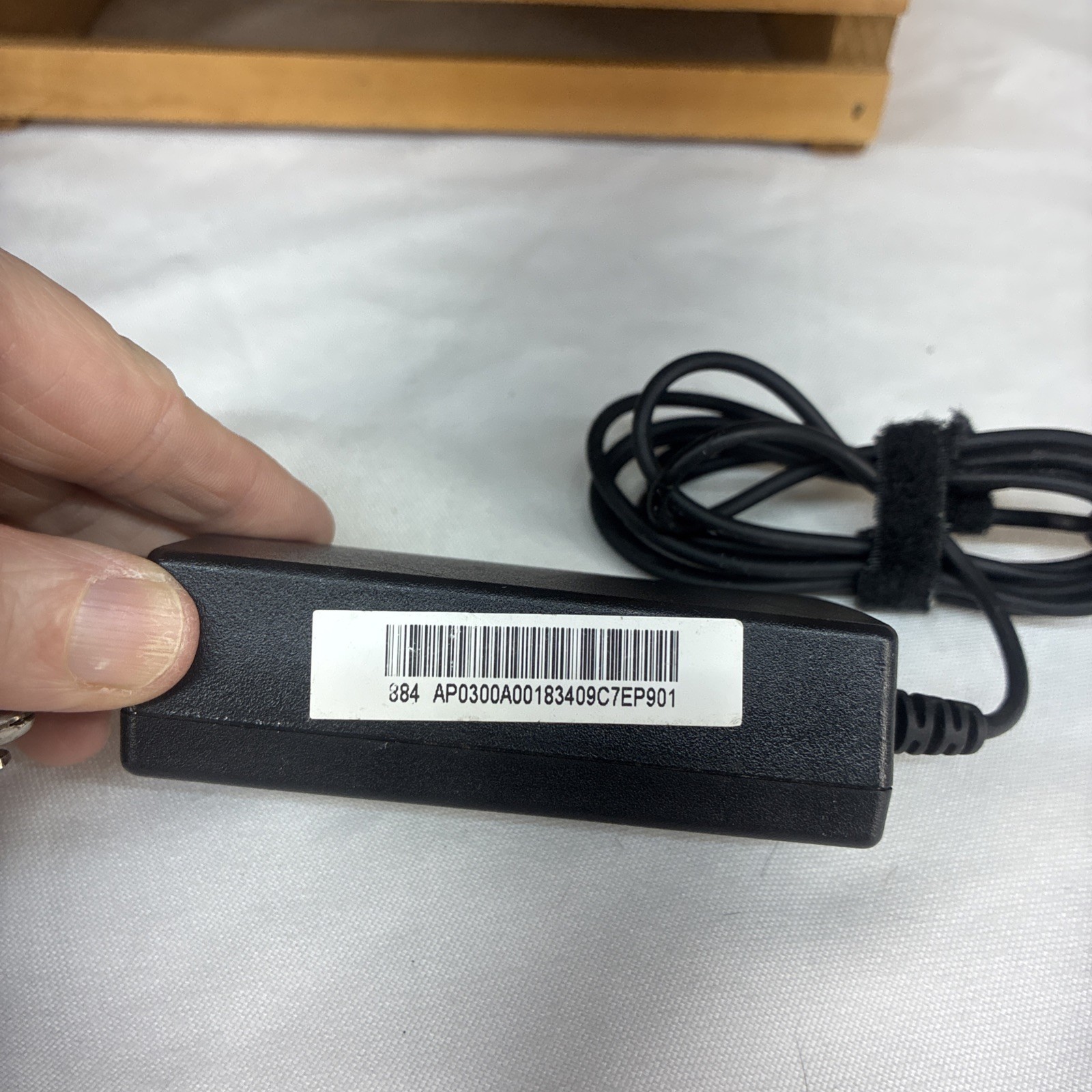 Acer Aspire One D250 Kav60 Laptop Computer Bad screen- For Parts Or Repair