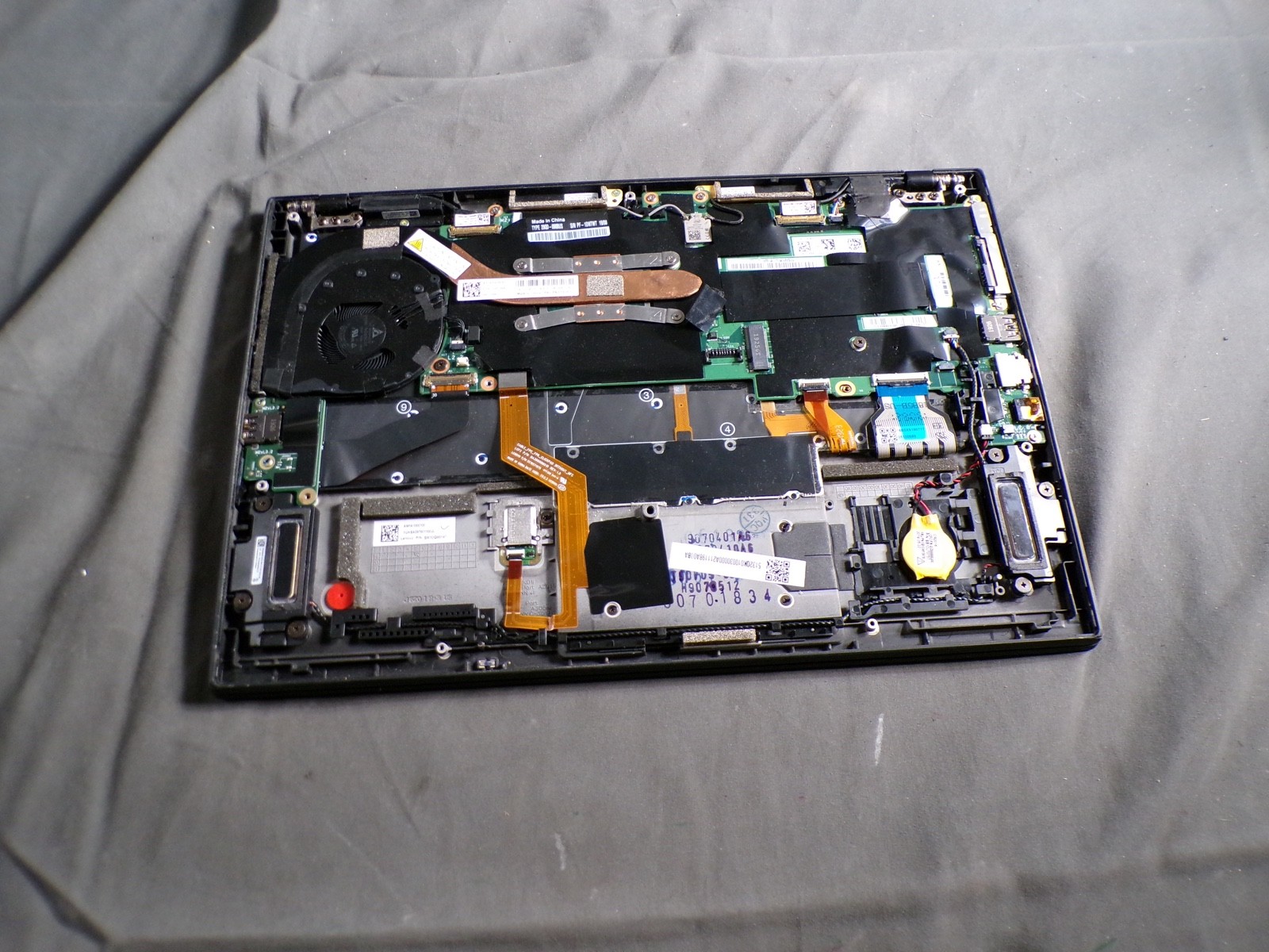 THINKPAD LENOVO X1 INTEL CORE I5 -8265U 1.60GHZ 8GB RAM