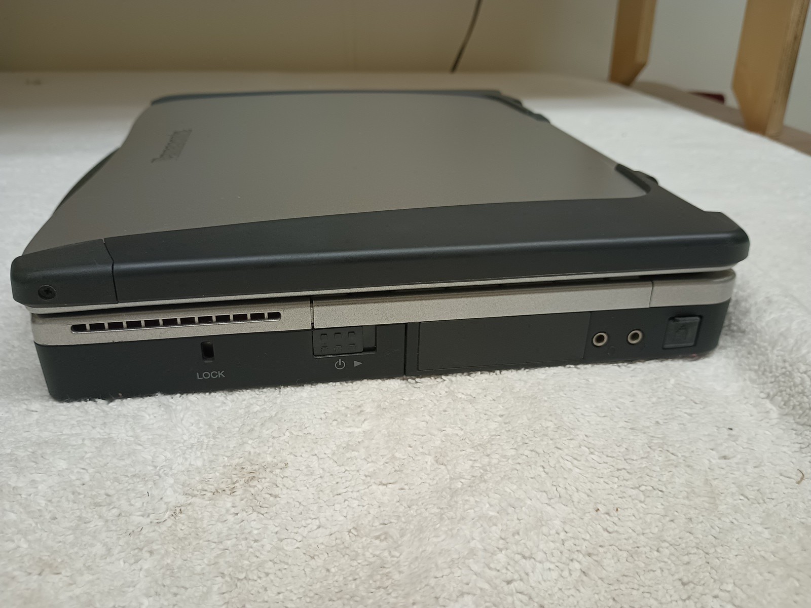Panasonic Toughbook CF-72 Rugged Laptop Unknown Specs Doesn’t Power On AS-IS