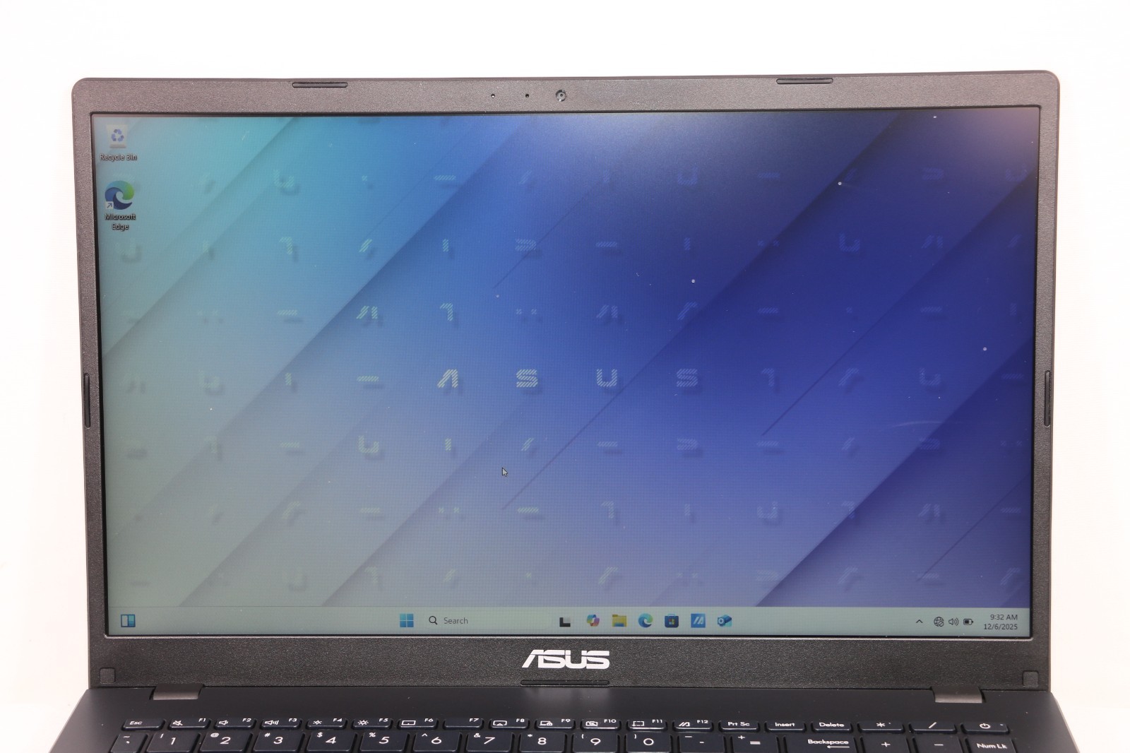 ASUS Vivobook L510M 15″ Celeron N4020 4GB RAM 128GB