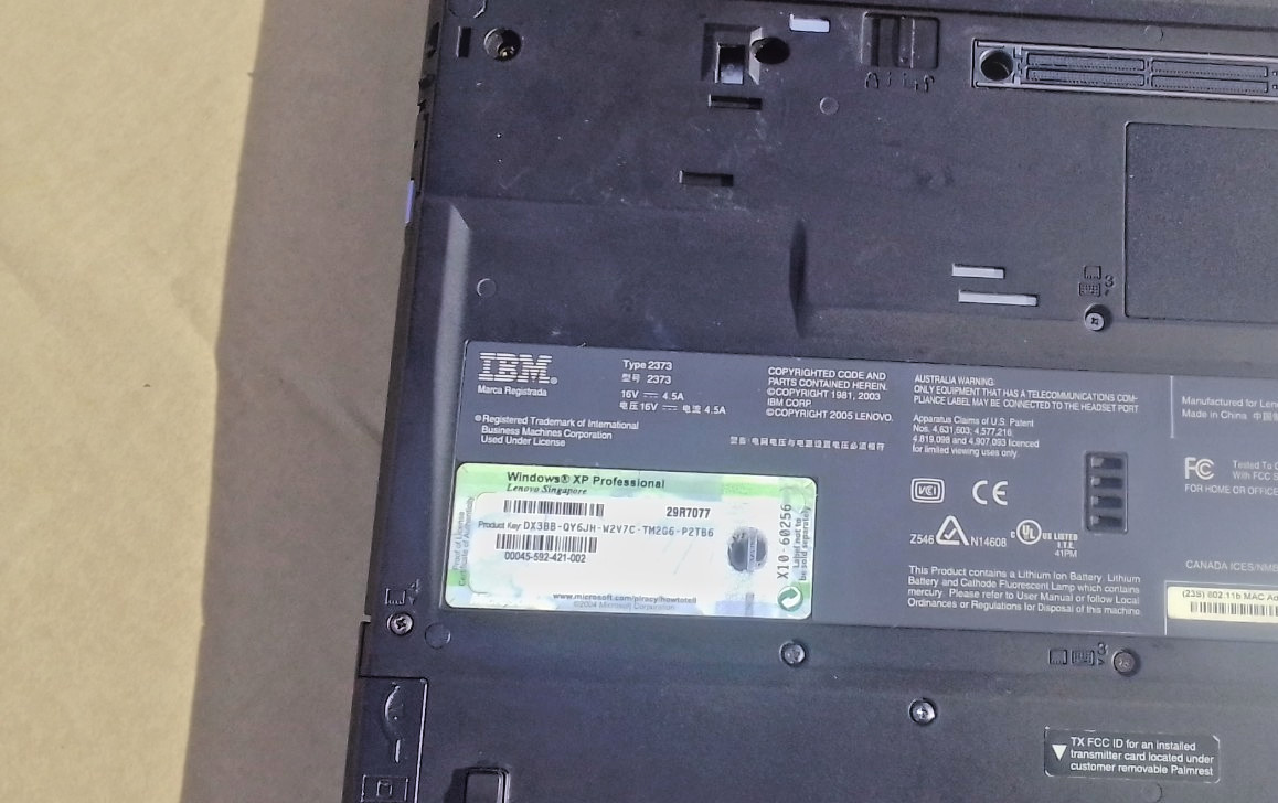IBM THINKPAD Type 2373 Laptop AS-IS Vintage PC