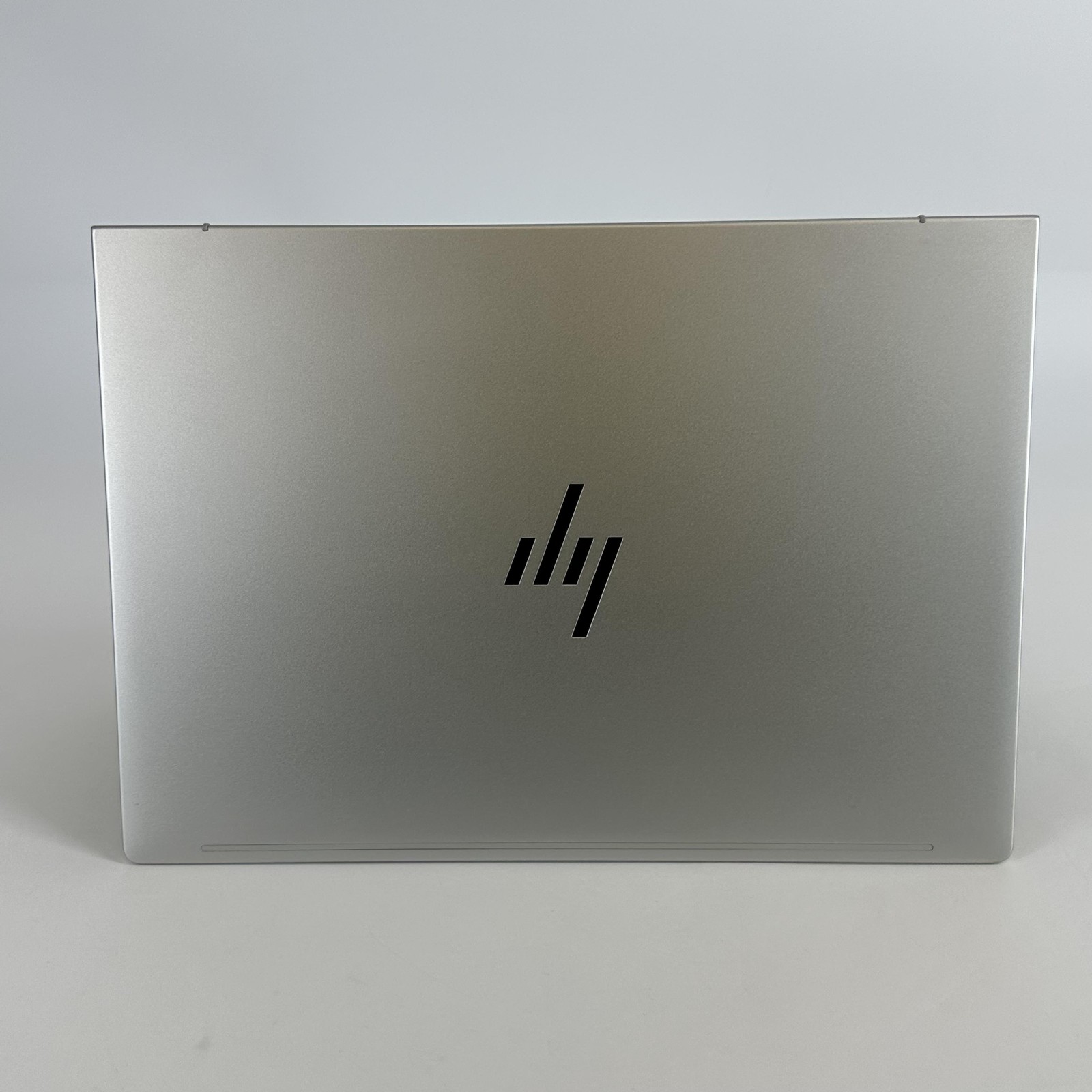 HP Elitebook 6 G1i 14 FHD+ 2.1 GHz Ultra 5 235U 16GB 512GB SSD Excellent