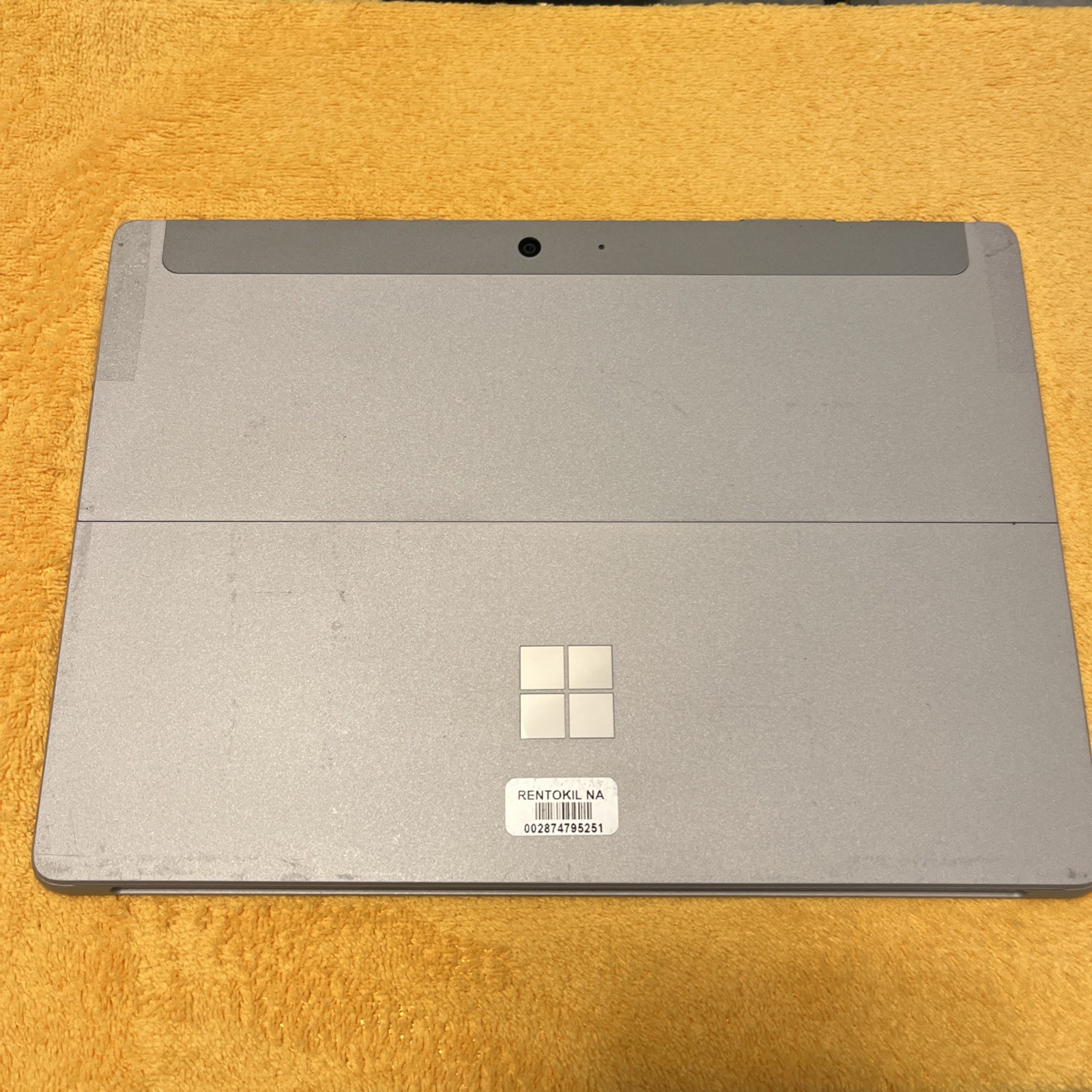 Microsoft Surface Go 1824 10.5″ 128 GB Broken Screen (s2)