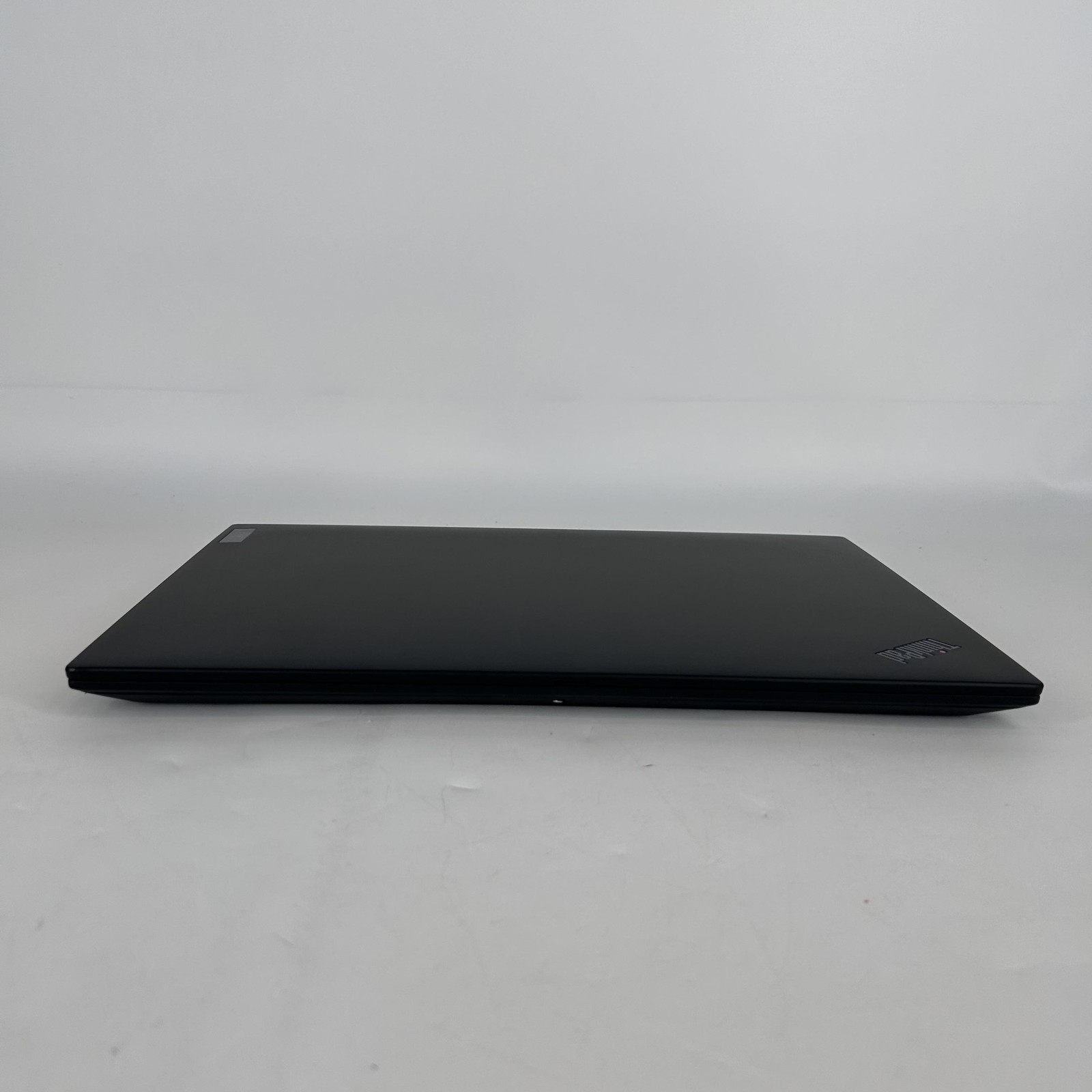 Lenovo ThinkPad P1 Gen 4 16 QHD+ i7-11800H 2.30GHz 16GB 512GB SSD RTX A2000
