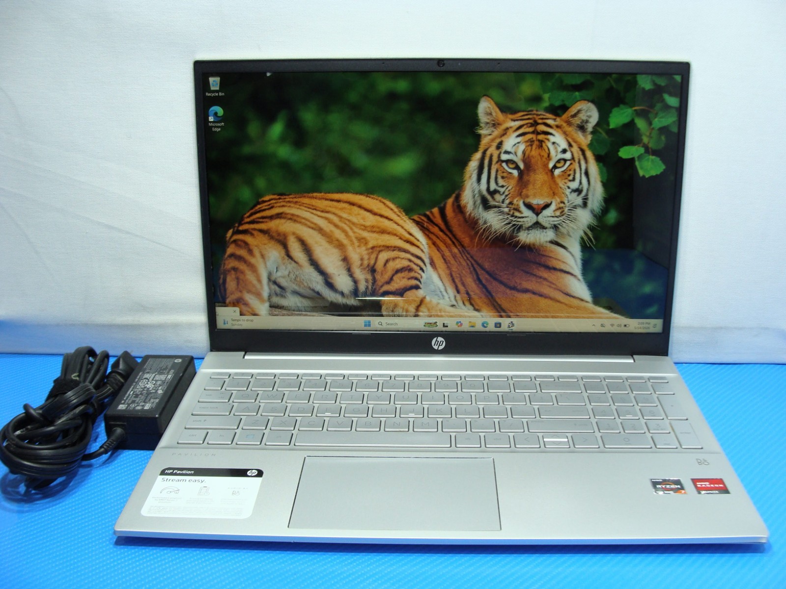 HP Pavilion 15-eh0015cl 15.6″FHD TOUCH AMD Ryzen 7 4700U 2GHz 32GB 1TB SSD +PA