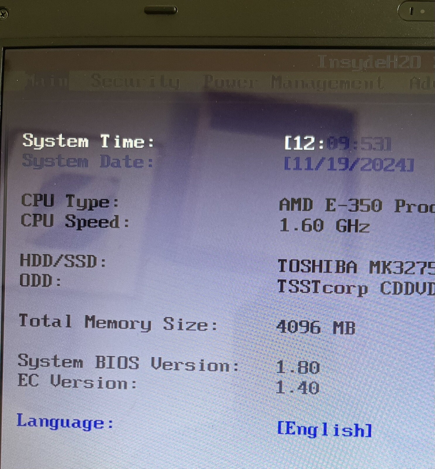 Toshiba Satellite C855d-S5303 AMD E-350 1.60 GHzLaptop Windows 10