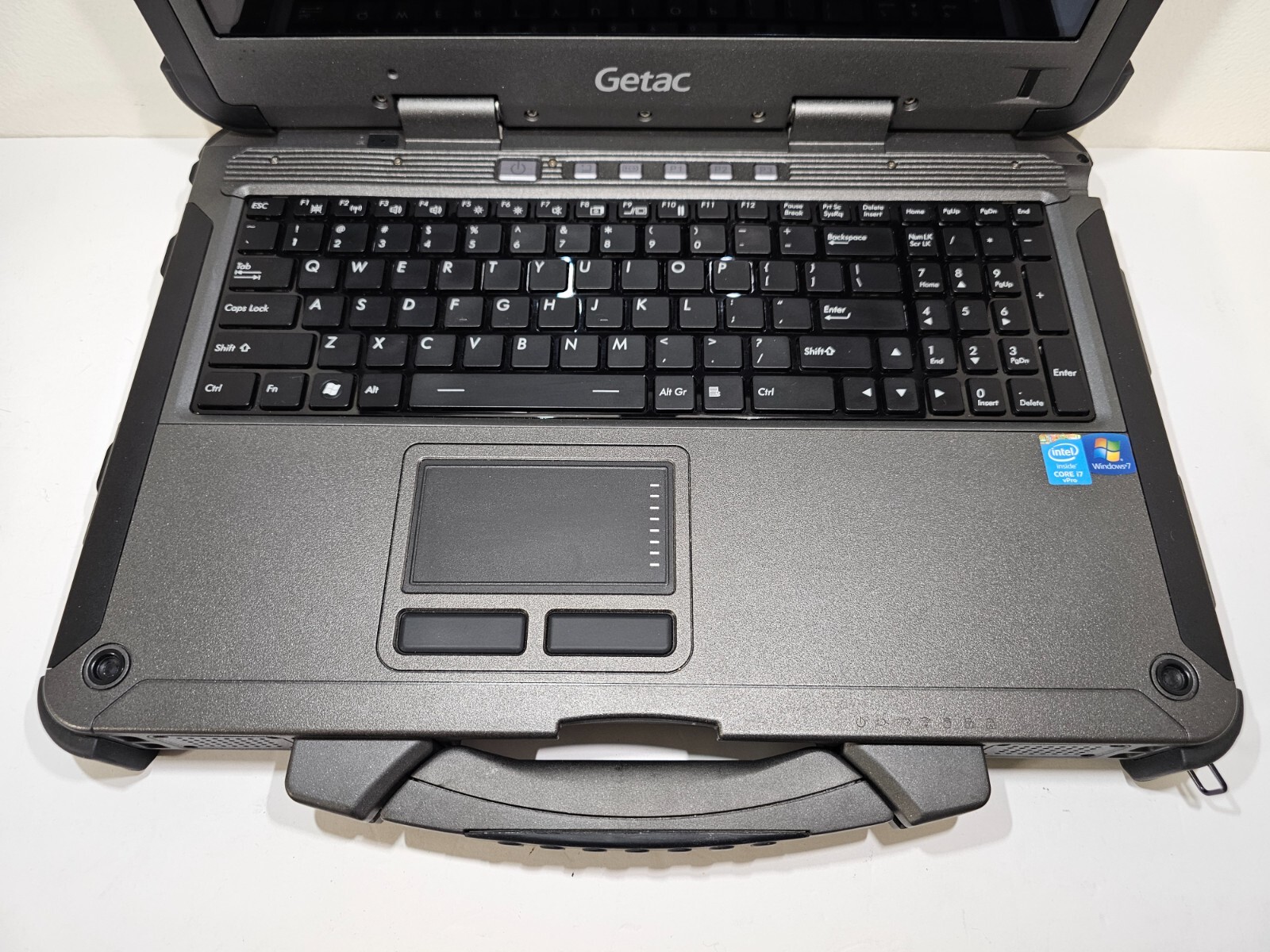 GETAC X500 G2 Rugged LAPTOP 15.6″/i7-4600U 2.90GHz/8GB RAM/+CHARGER/NO SSD/CADDY