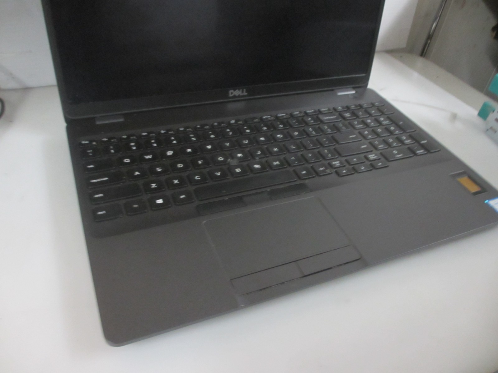 Dell Latitude 5501 i5-9400H 2.50GHz 16GB 256GB M2SSD LAPTOP + NOOS AC