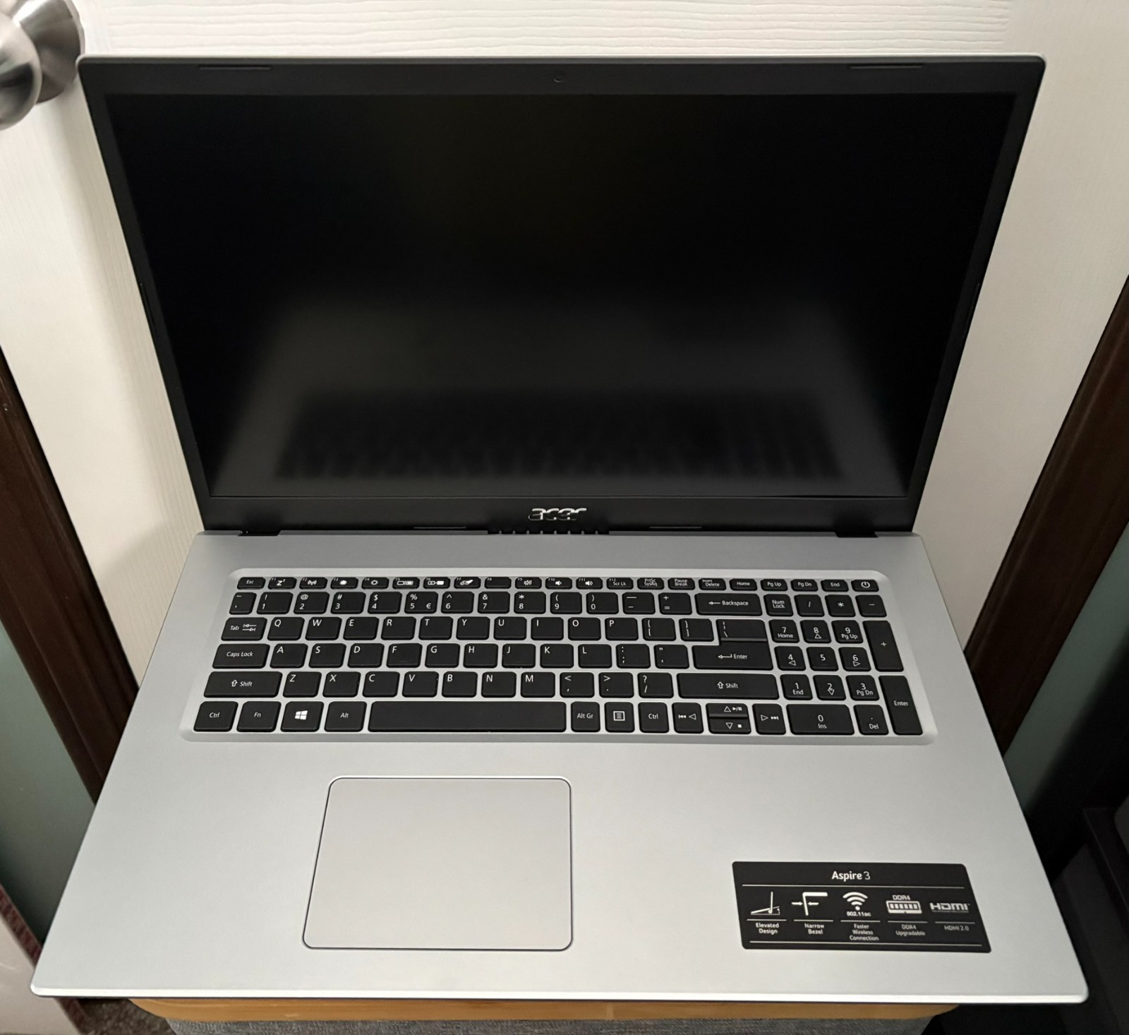 Acer Aspire 3 17.3″ Laptop i5 36GB RAM 1TB SSD Excellent Condition + Orig Box