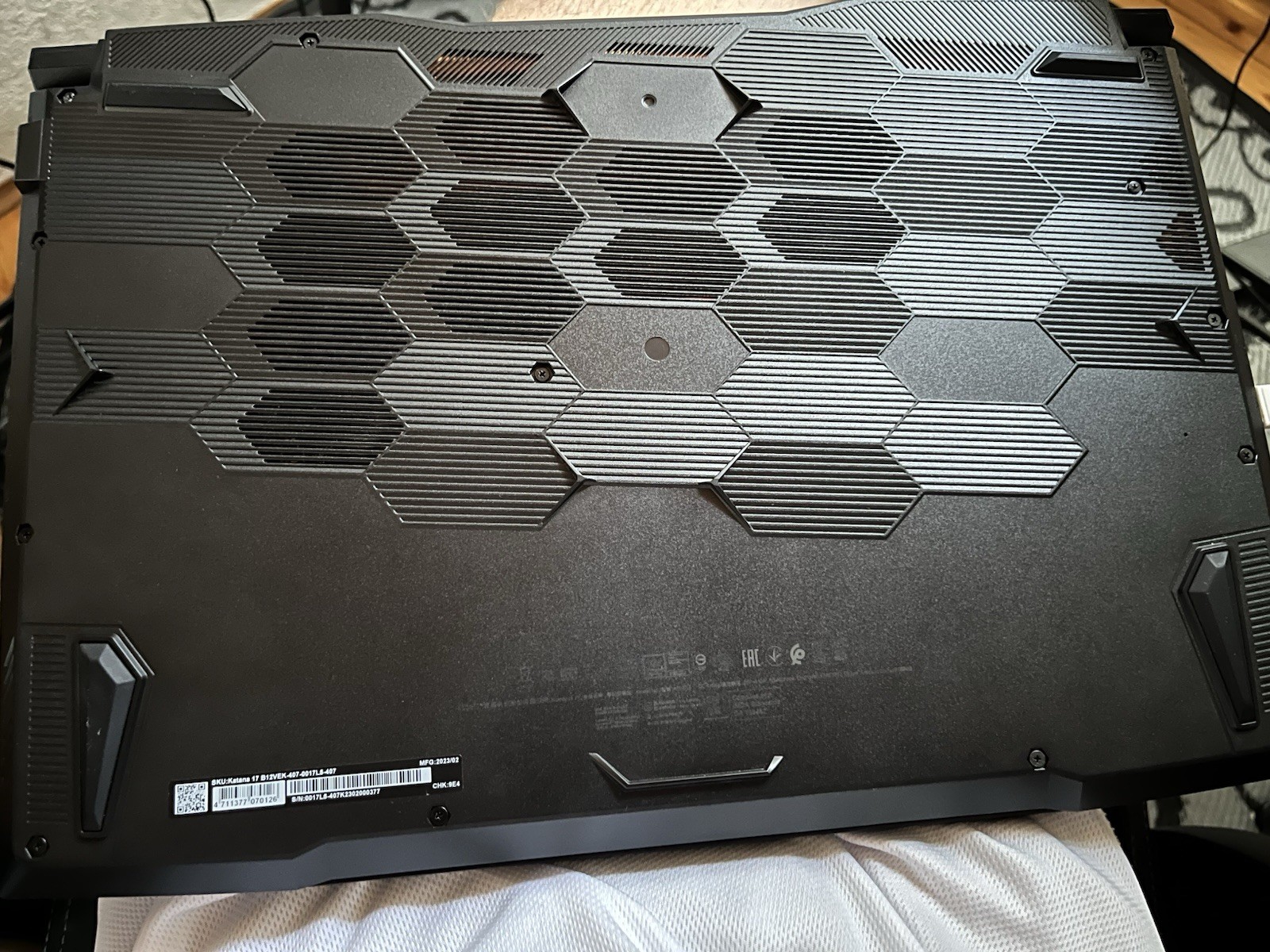 MSI Katana 17 B12V Gaming Laptop 17.3″ Core i5-12450H 16GB GeForce RTX