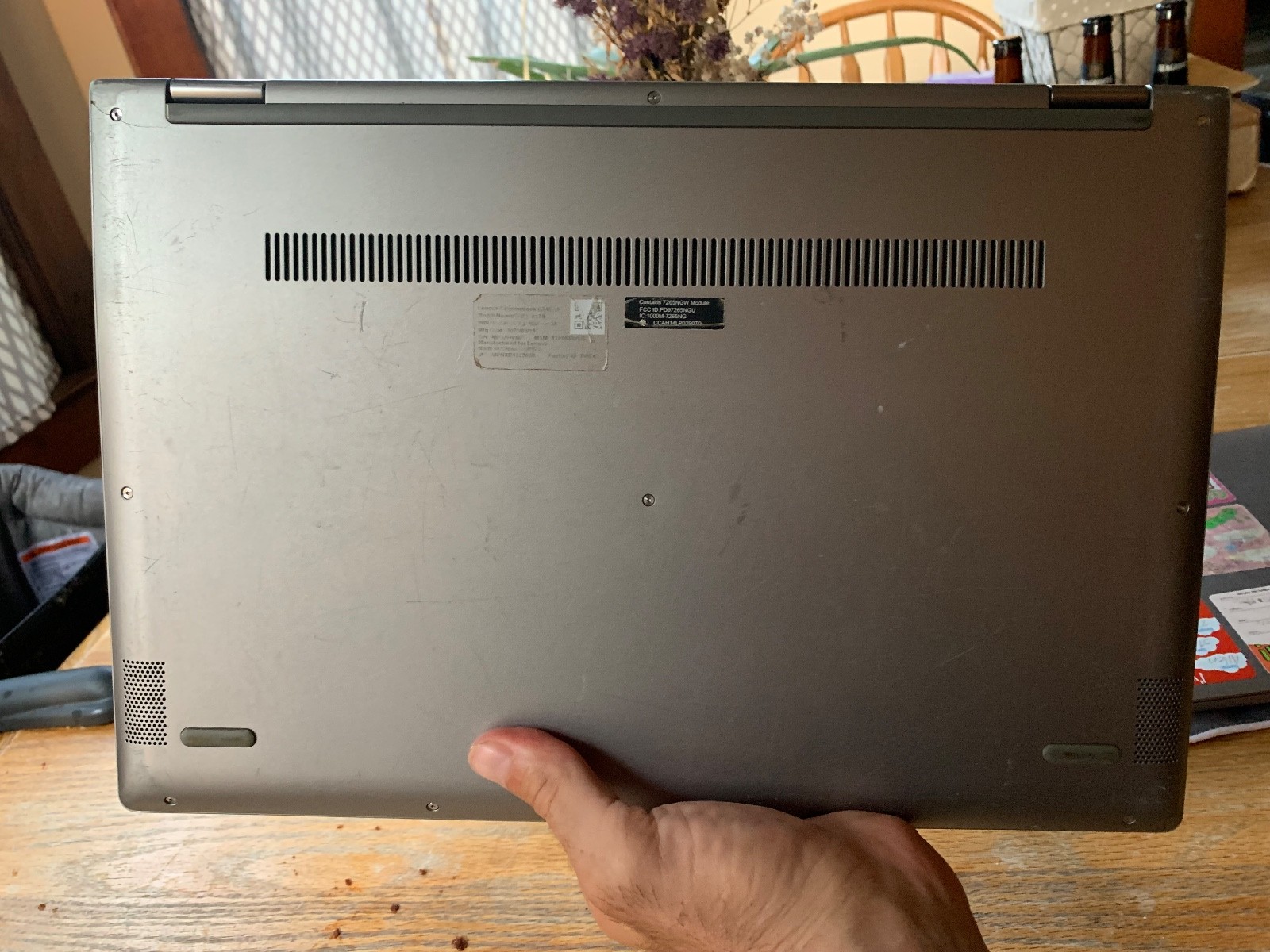 Lenovo 2-in-1 15.6″ Touch FHD Chromebook, Intel 2-Core i3, 4GB RAM, 64GB eMMC