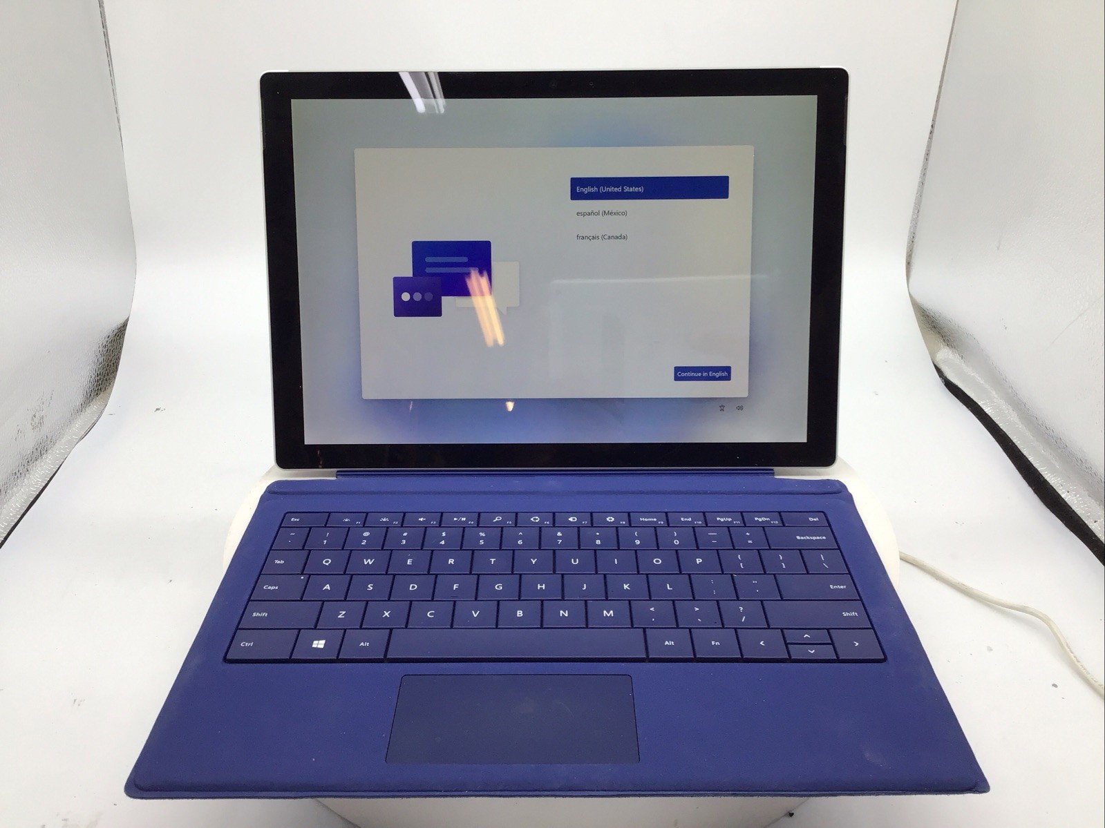 Microsoft Surface Pro 1796 12.3″ Laptop i5-7300U 8GB RAM 256GB SSD Win11P Used