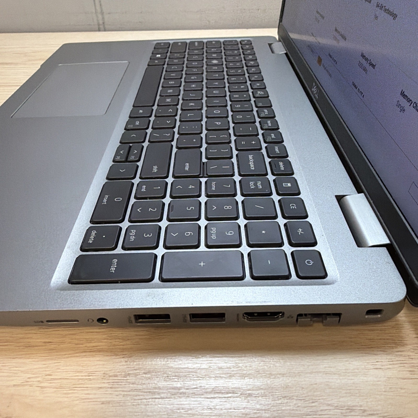 Dell Latitude 5520 i5-1145G7 16GB 512GB SSD 15″ FHD Win11