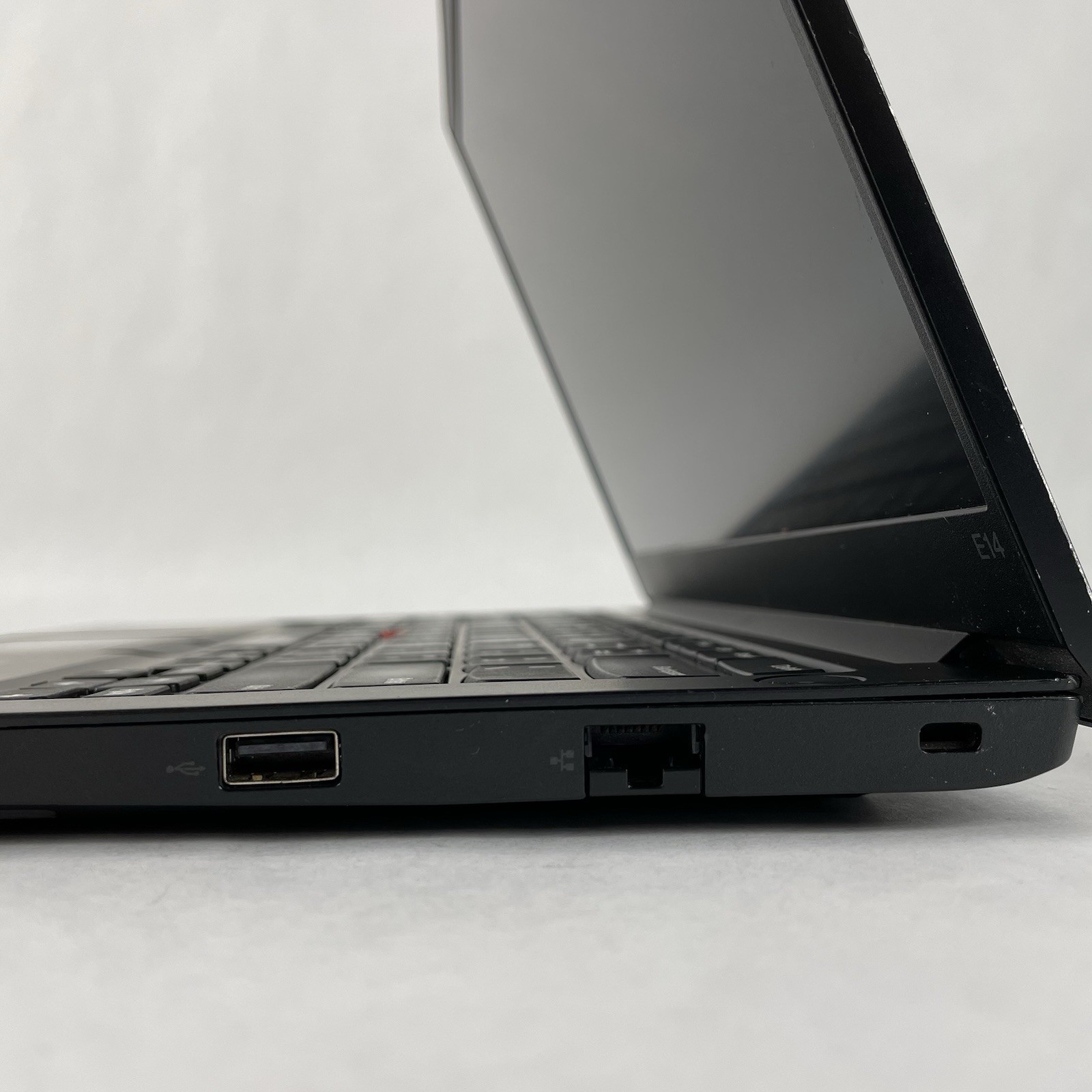 Lenovo ThinkPad E14 Gen 2 14″ Ryzen 5 4500U 2.375 GHz 8 GB RAM No SSD No OS