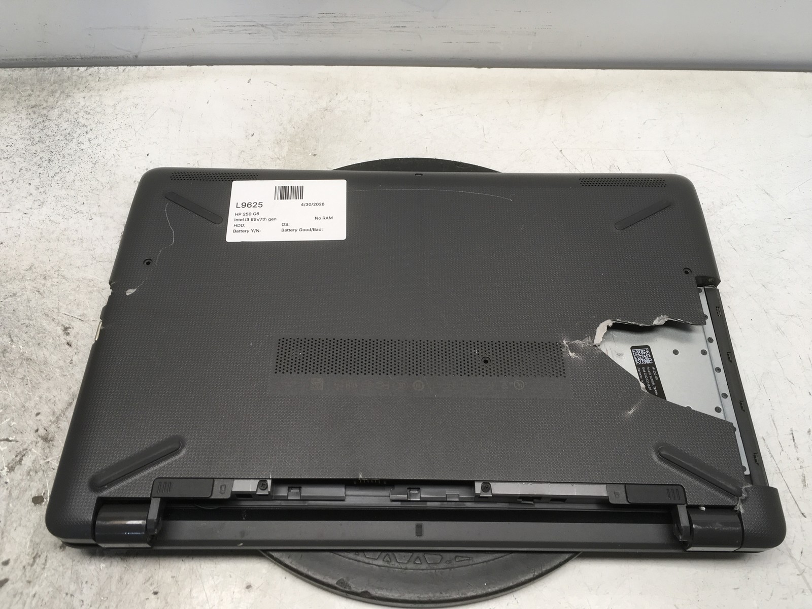 HP 250 G6 Intel i3 6th No RAM NO HDD No Batt