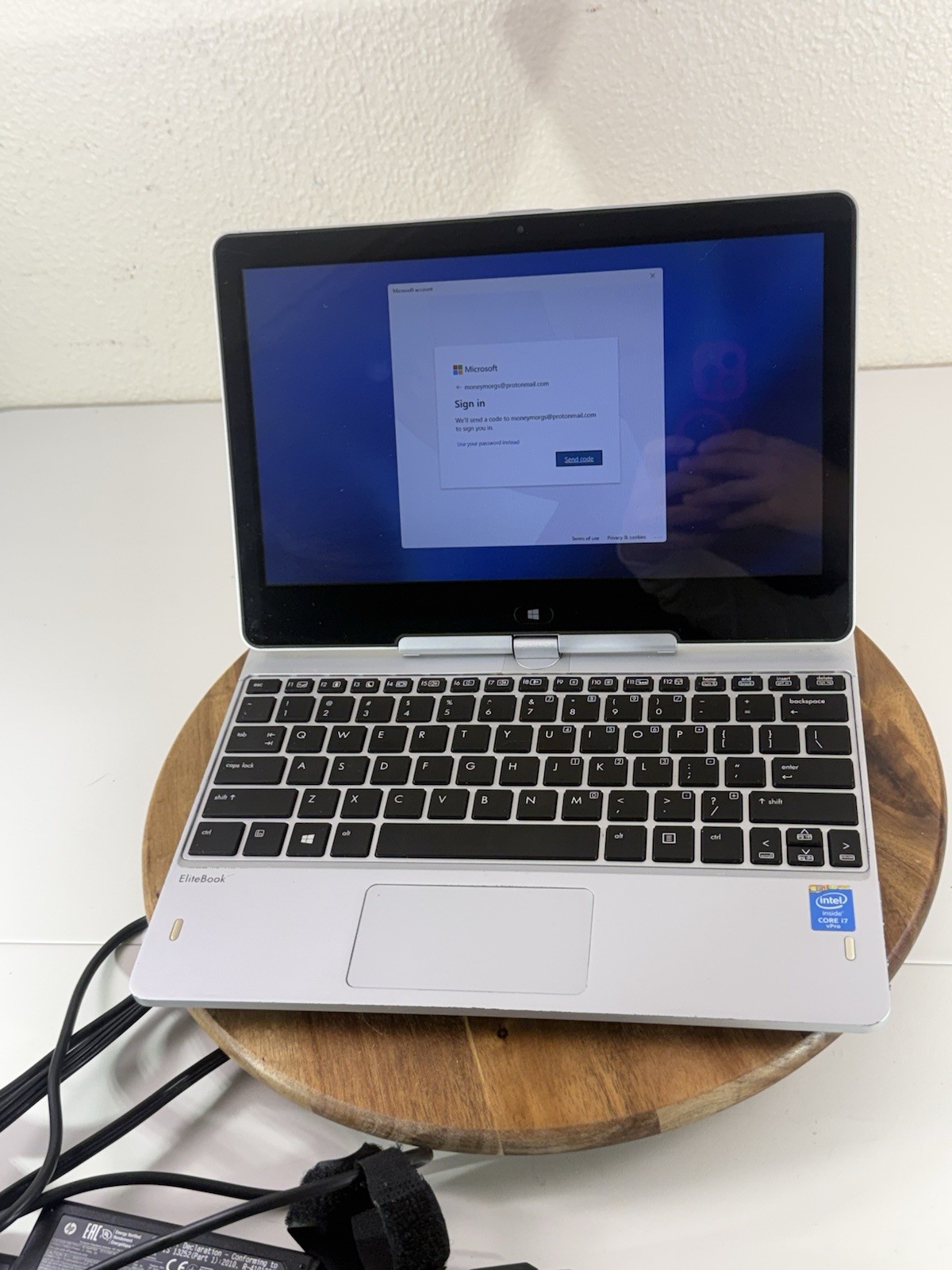 HP EliteBook Revolve 810 G3 Tablet/ i7-4600U / 8 GB RAM/256 GB SSD/Win 10 Pro