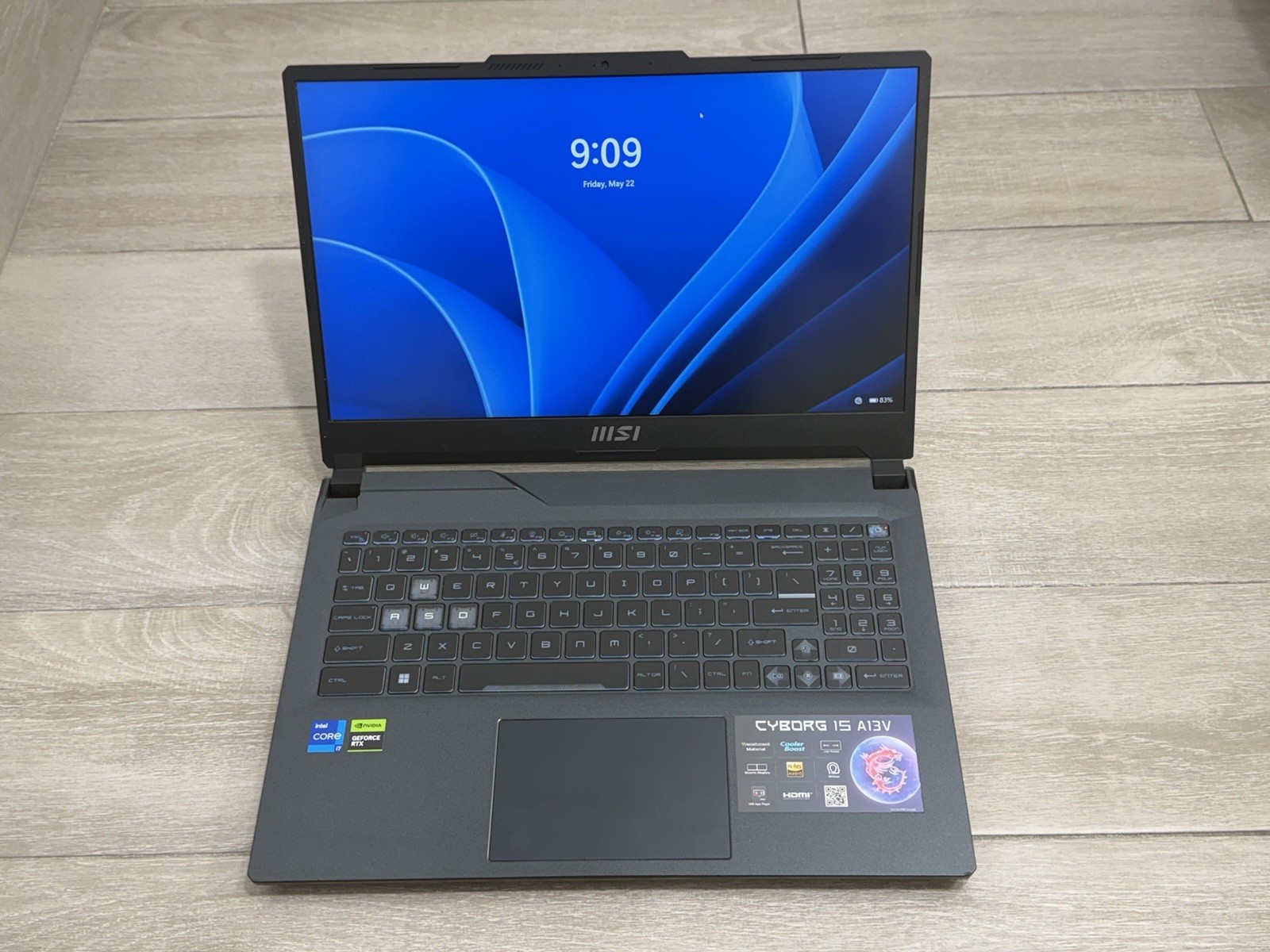 CYBORG 15 A13V 15.6″ Core i7-13620H GeForce RTX 4050 512GB NVMe 8GB RAM Win-11