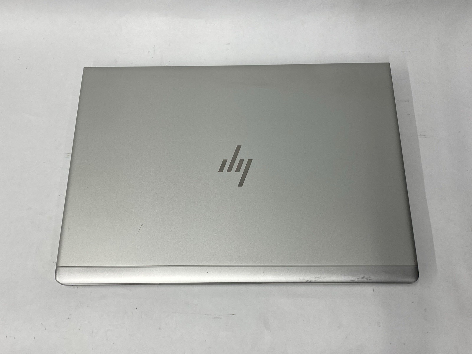 HP EliteBook 745 G5 – Touch FHD – AMD Ryzen 7 PRO 27700U – No RAM/SSD/OS – READ