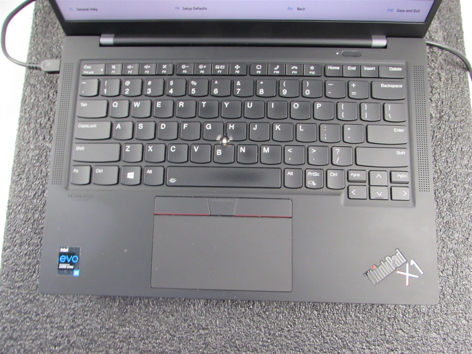 LENOVO THINKPAD X1 CARBON (9TH GEN) CORE I7-1185G7 NO SSD 16GB RAM NO O.S