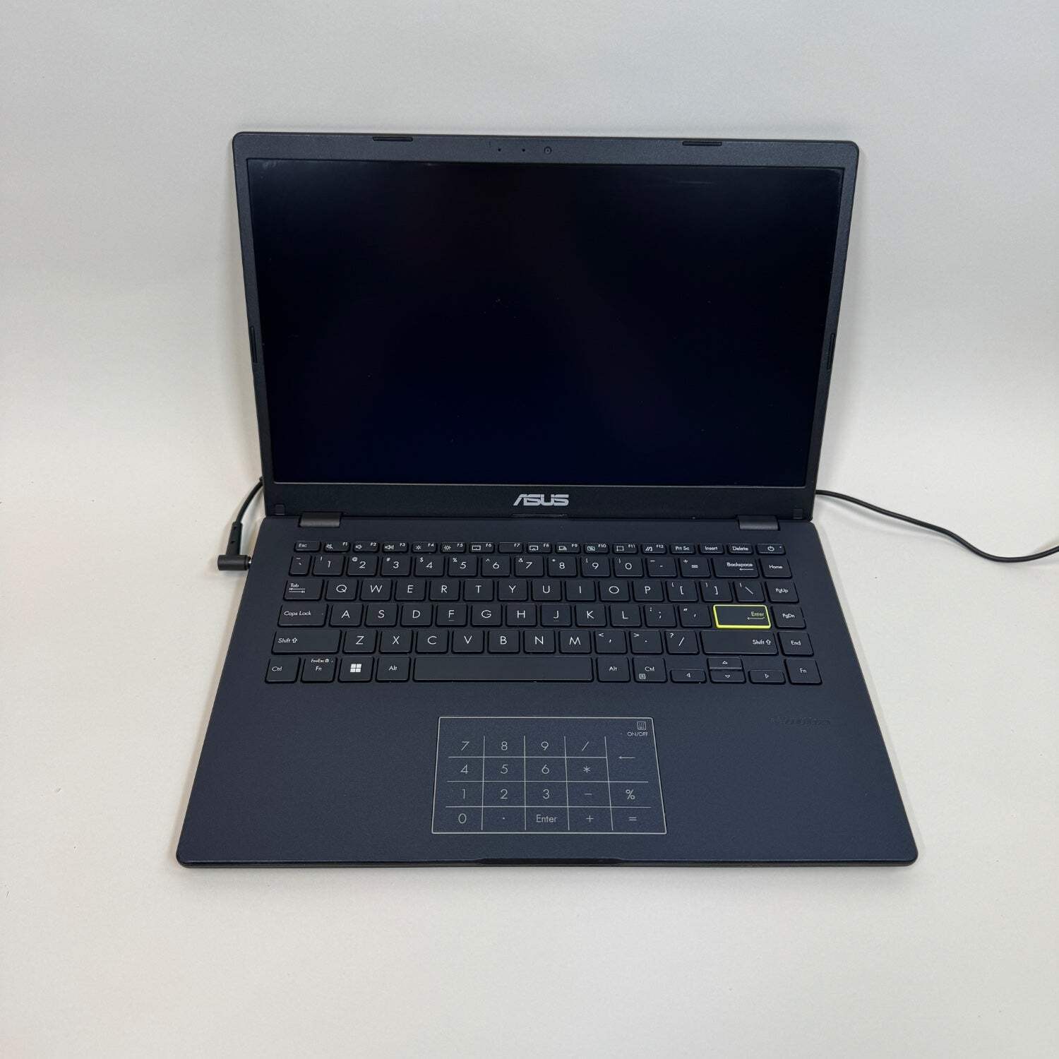 Broken Asus E14M NDXL 14″ Celeron N4020 1.1GHz 4GB RAM 64GB SSD Bad Battery