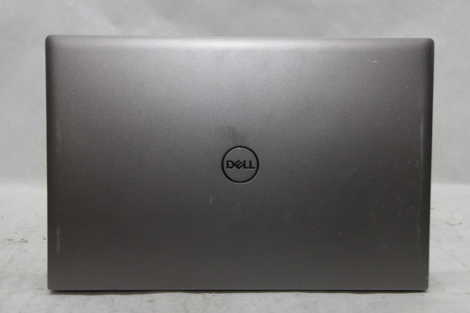 Dell Vostro 14 5410 14″ Laptop i7-11390H 16 GB RAM 256 GB SSD Win 11 w/Charger