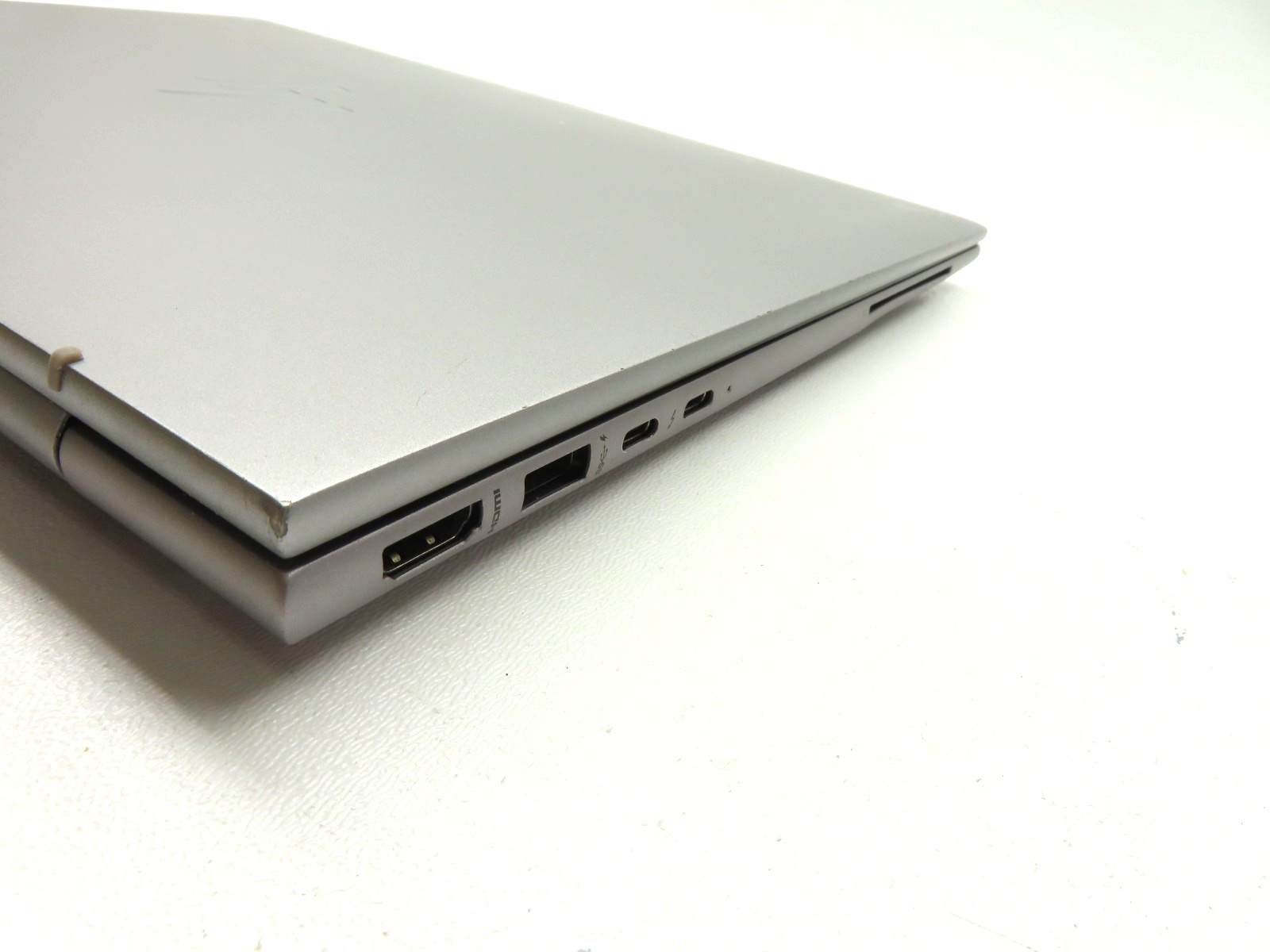 HP ZBook Firefly 14 G10 14″ Intel i7-1370P 1.9GHz 16GB RAM 512GB SSD WTY 01/28