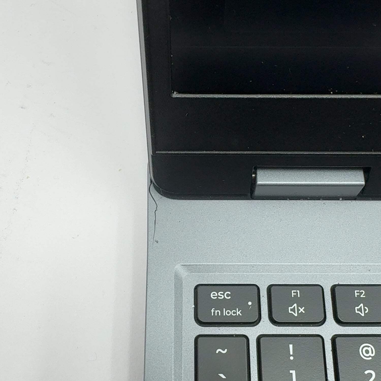 Lenovo LOQ 15 15IRX10 15.6″ i5-13450HX 2.4GHz 16GB RAM 500GB SSD RTX 5050