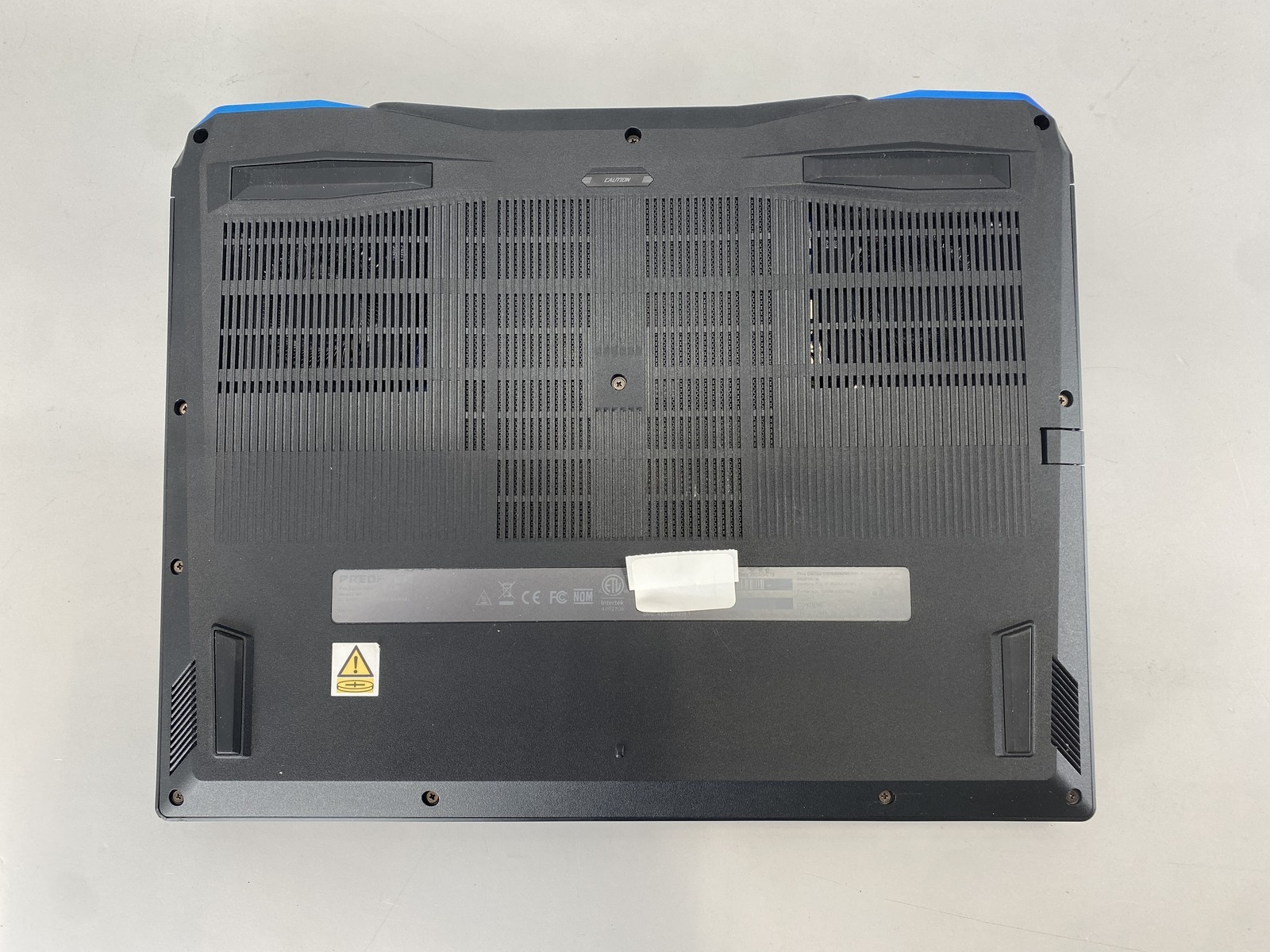 Acer Laptop Predator PHN16-7176H5 16″ Intel Core i7-13650HX 512GB RTX 4060