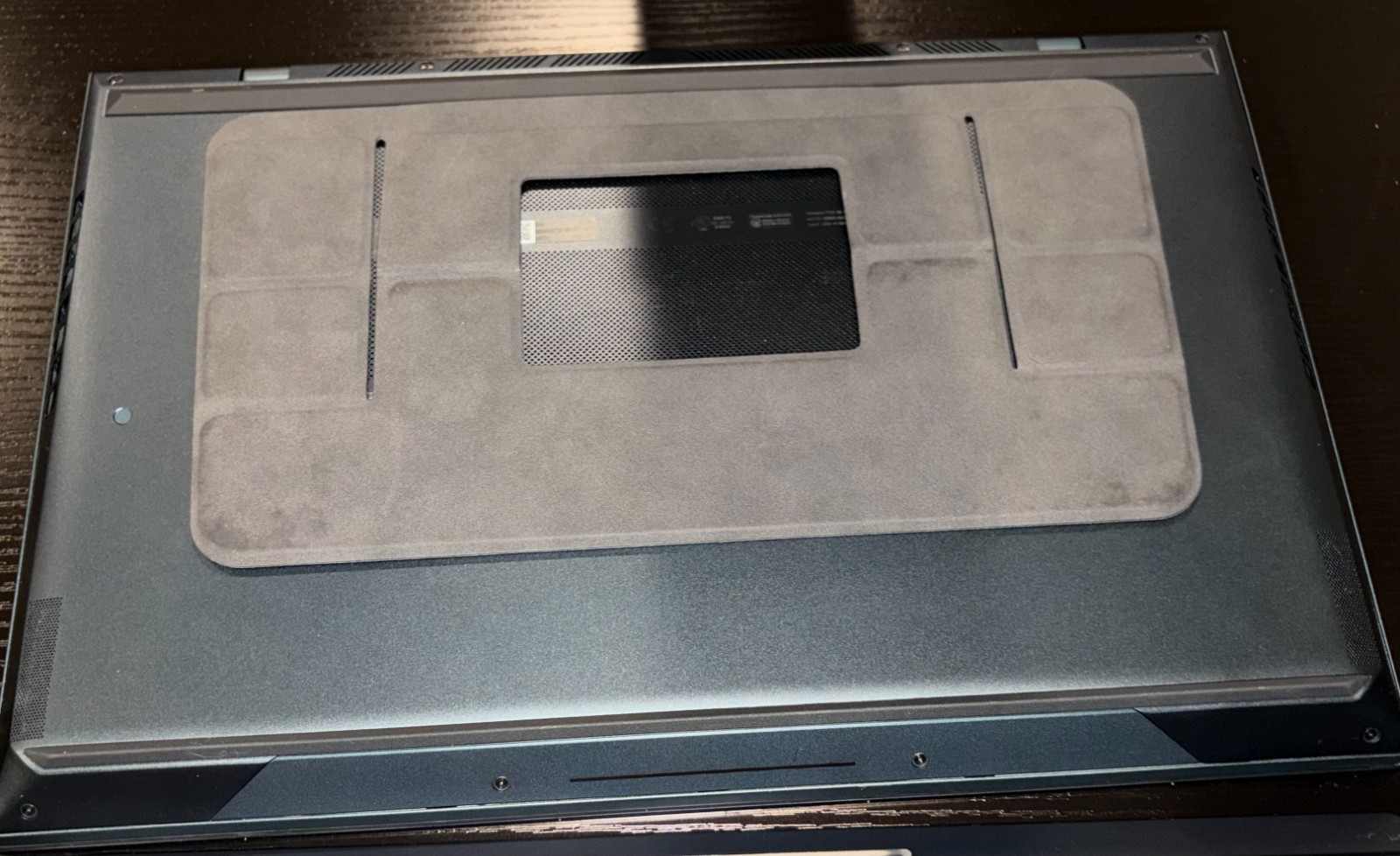 ASUS ZenBook Pro Duo 15 OLED UX582LR i7-10870H 16GB 1TB RTX 3070 — Excellent Cnd