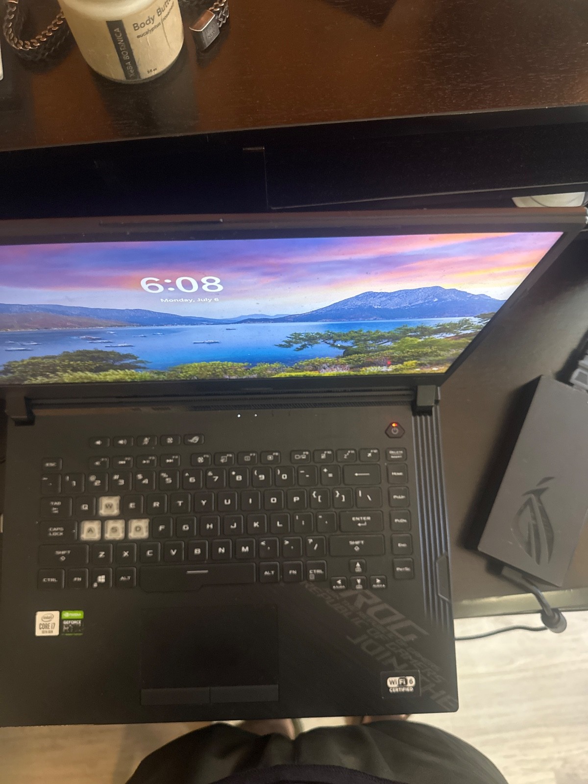 ASUS ROG G512LV-UH76 15.6″FHD i7-10870H 16GB RAM 512GSSD GeForce GTX 2060 Win 11