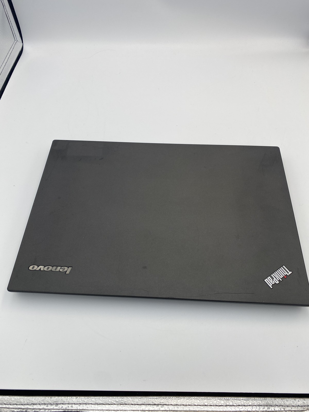 Lenovo ThinkPad T440 (2013) Intel(R) Core(TM) i5-4300U CPU @ 1.90GHz 8GB RAM 512