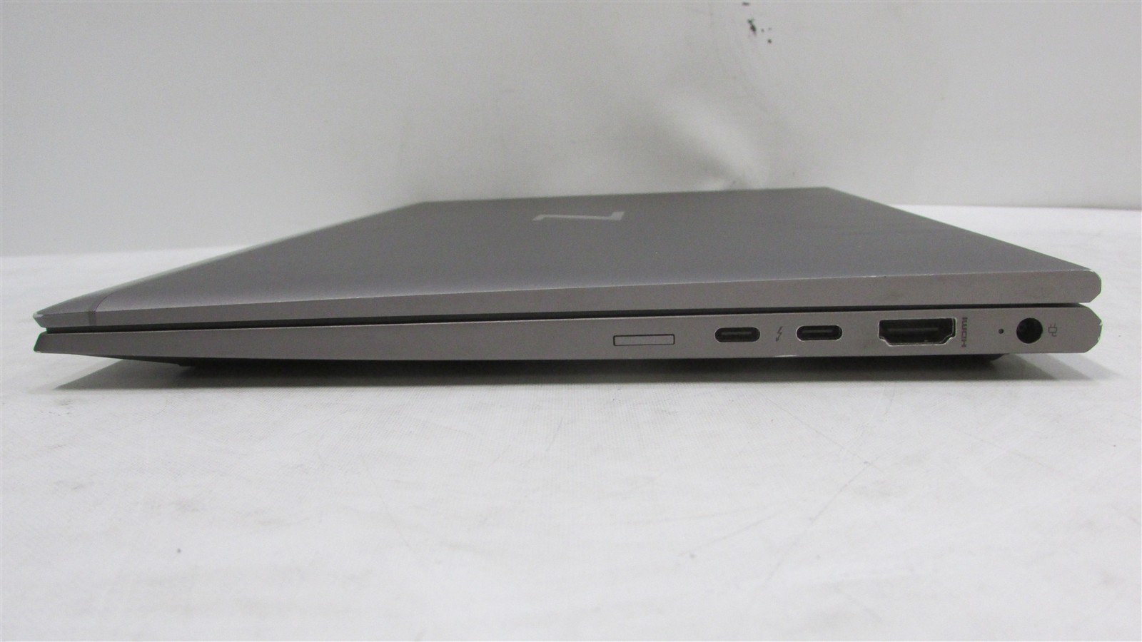 HP ZBook Firefly 14 G8 i7-1185G7 3.0GHz 16GB 512GB NVME 14″ W11 Pro MISS KEY/DMG