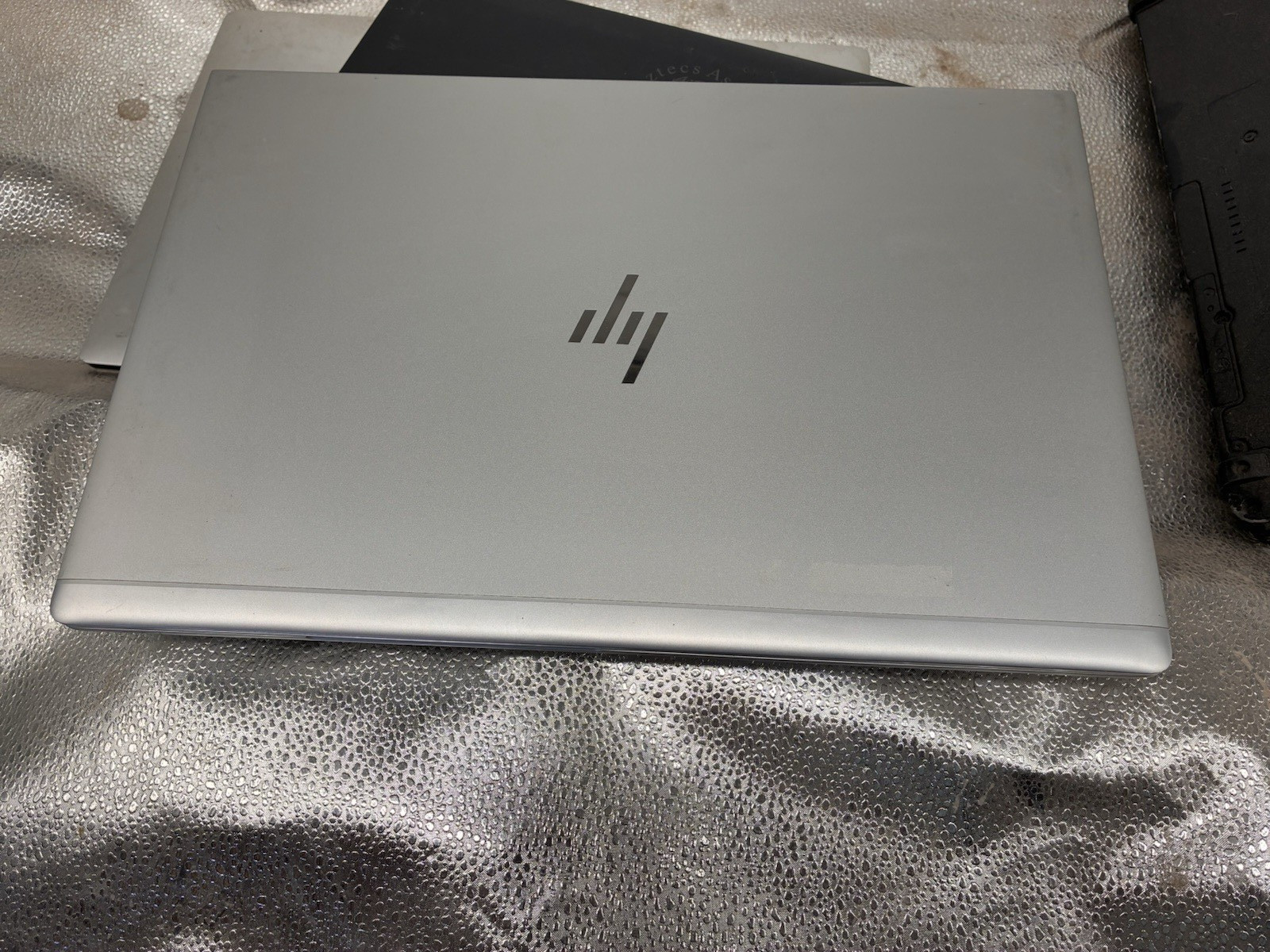 HP EliteBook 850 G5 i7-8550U 1.80 GHz No RAM No SSD No Adapter READ