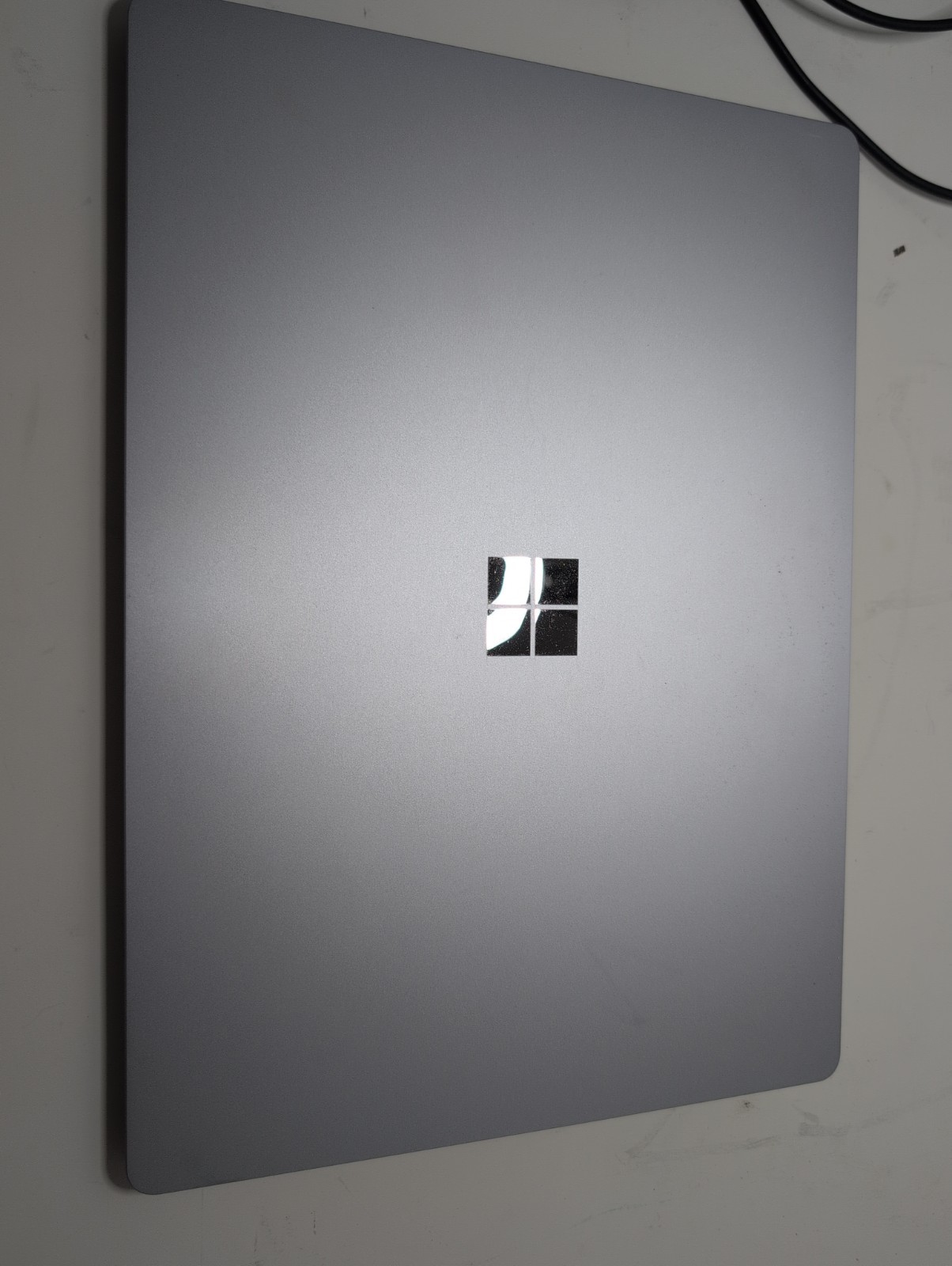 Microsoft Surface Laptop 3 13.5″ Touch i5-1035G7 8GB R 128GB SSD Win10 Clean NM