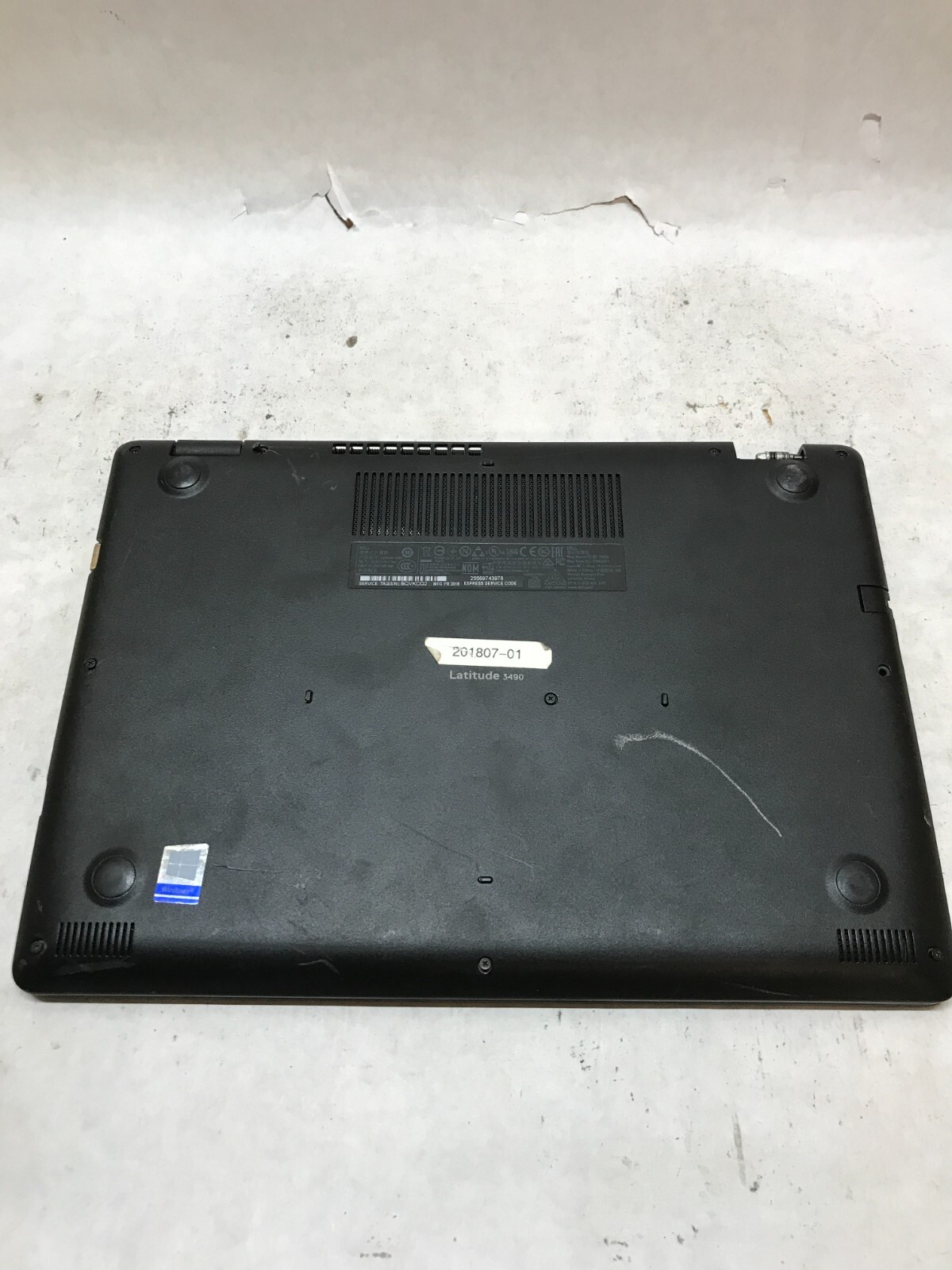 Dell Latitude 3490 14″ Intel i5 7th Gen 4GB RAM NO HDD/OS For Parts NO POWER -DW