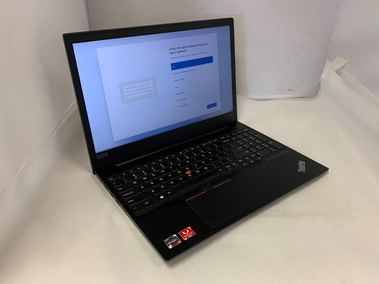 Lenovo ThinkPad E595 15.6″ FHD Ryzen 5 3500U 2.1GHz 8GB 256GB W11P