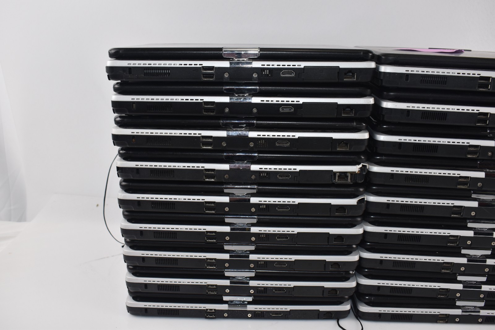 Lot Of 18 Fujitsu Lifebook T730 12″ Laptop Intel Core i3 370M 2.4GHz READ
