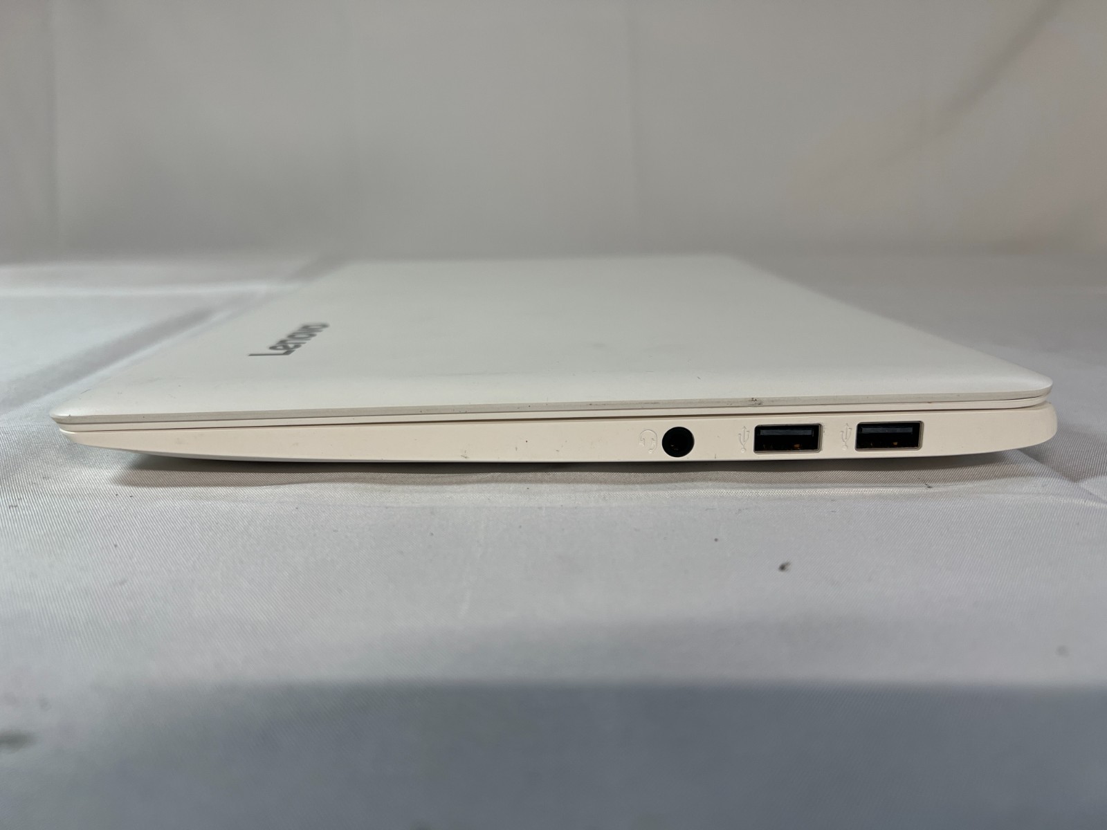 Lenovo IdeaPad 110S 11.6in Celeron N3060 1.60 GHz 2GB 32GB SSD ChromeOS Laptop