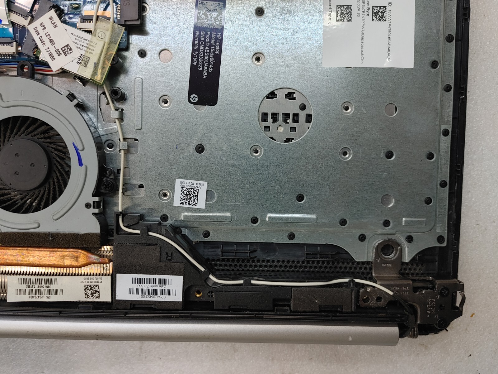 HP 15-DA0XXX 1 Core i5-8250U@ 1.60GHz , NO RAM , NO SSD FOR PARTS ONLY