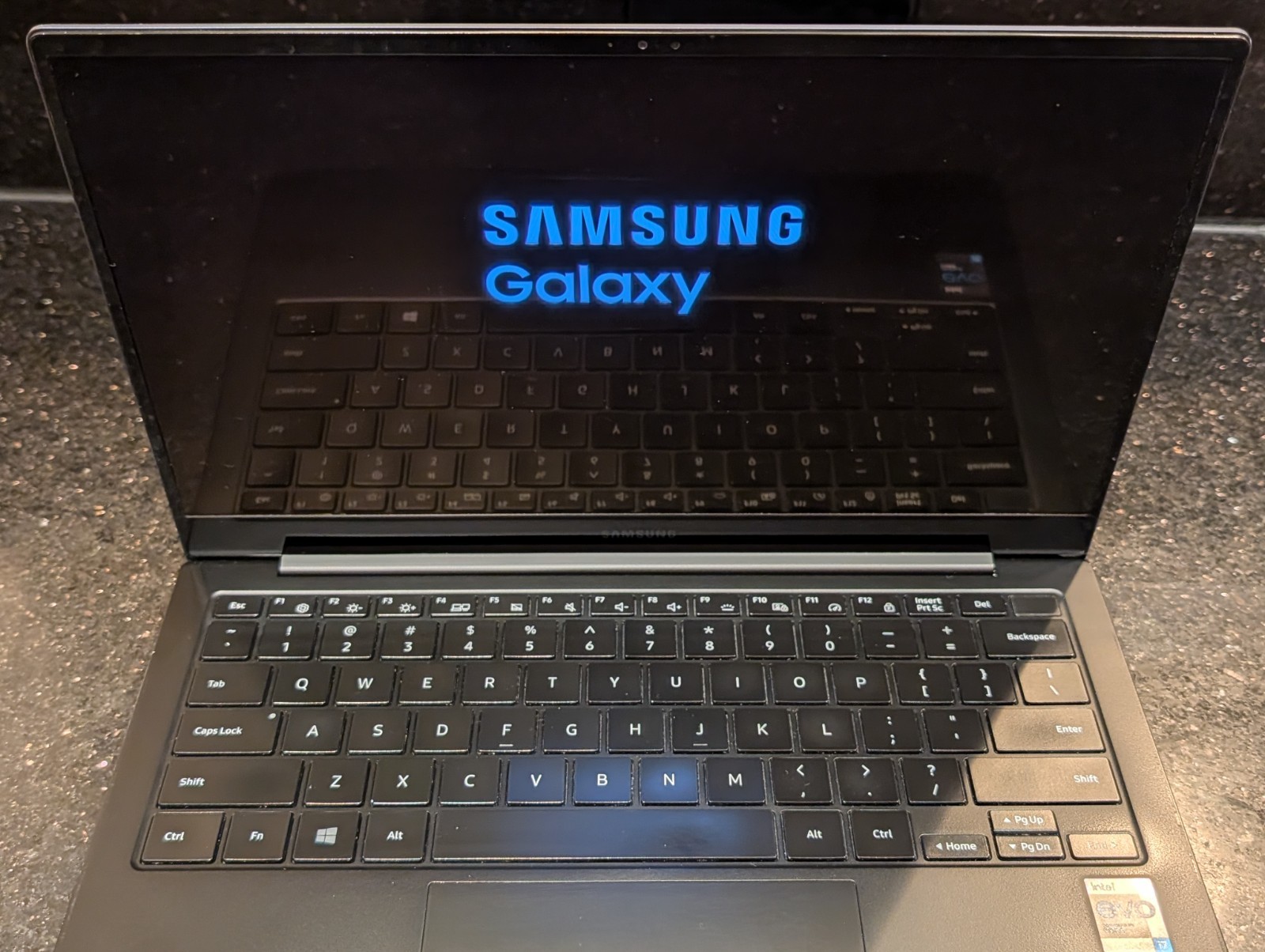 Samsung Galaxy Book Pro Intel i7-1165G7 2.80GHz 16GB RAM 512GB Win 11 Pro Blue