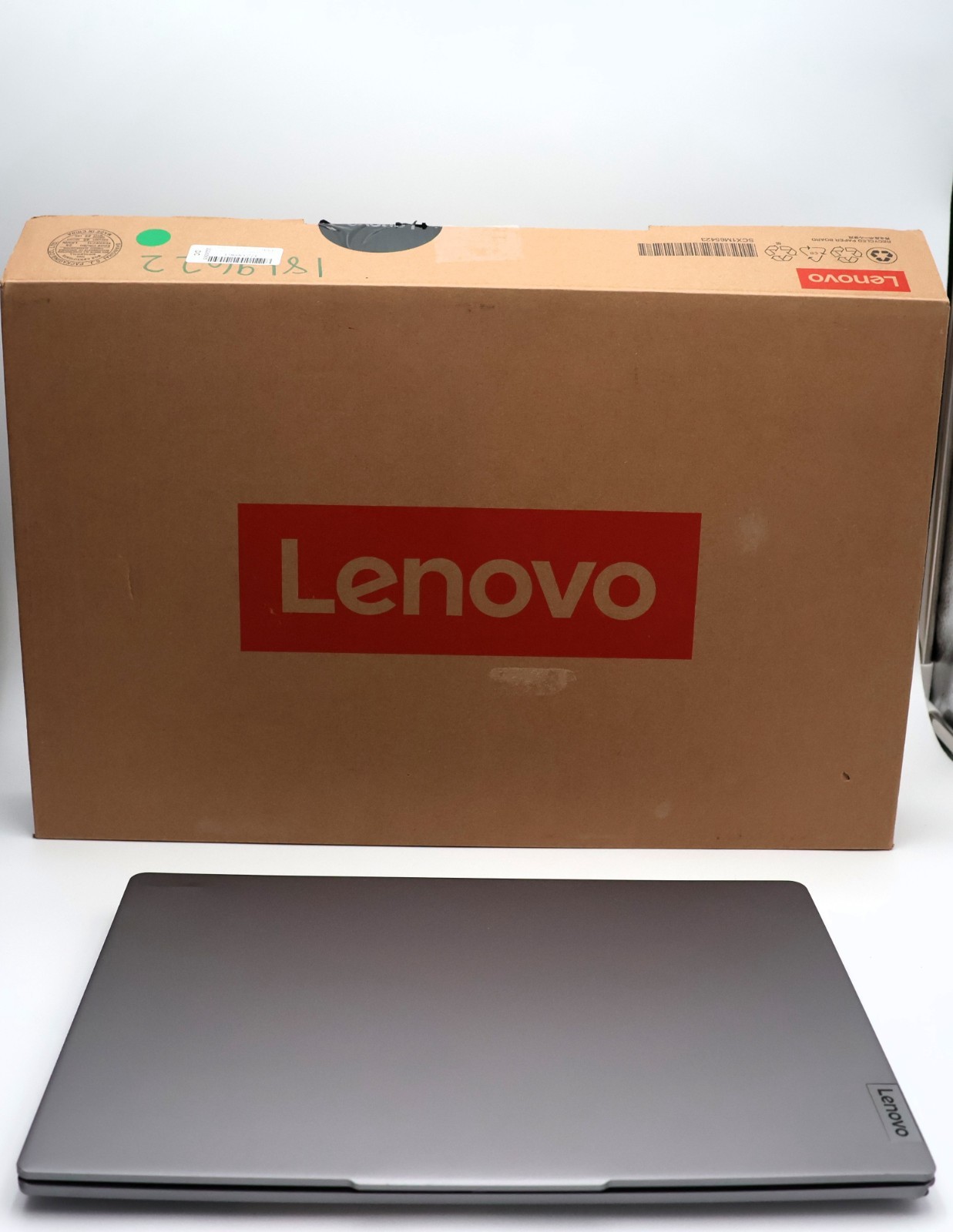 Lenovo IdeaPad Pro 5i 16″ 2K OLED Touch Intel Ultra 9 185H 32GB 1TB 4050 – Used