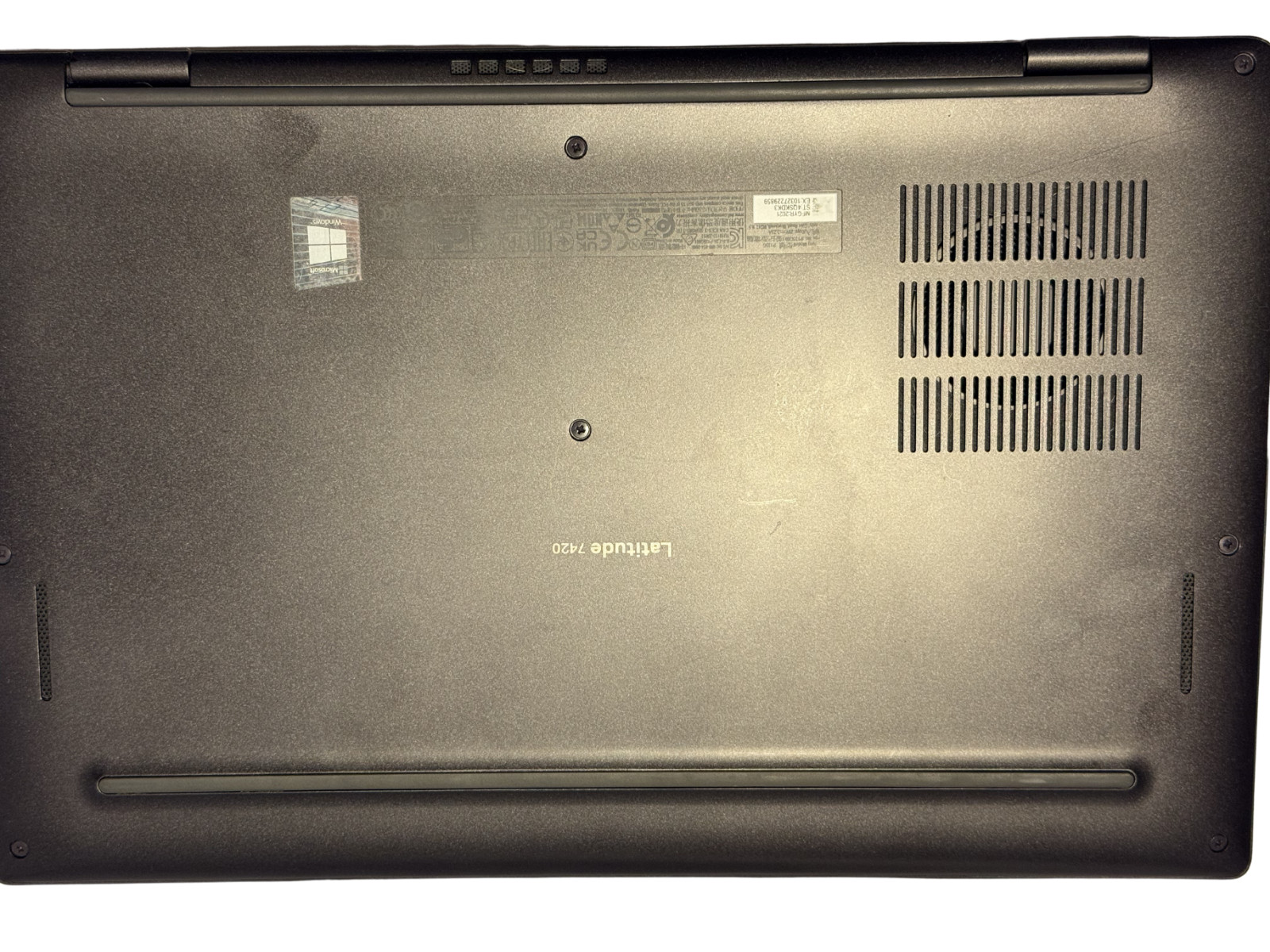 Dell Latitude 7420 14-In i7-1185G7 16GB RAM 256GB SSD Win 11 Pro
