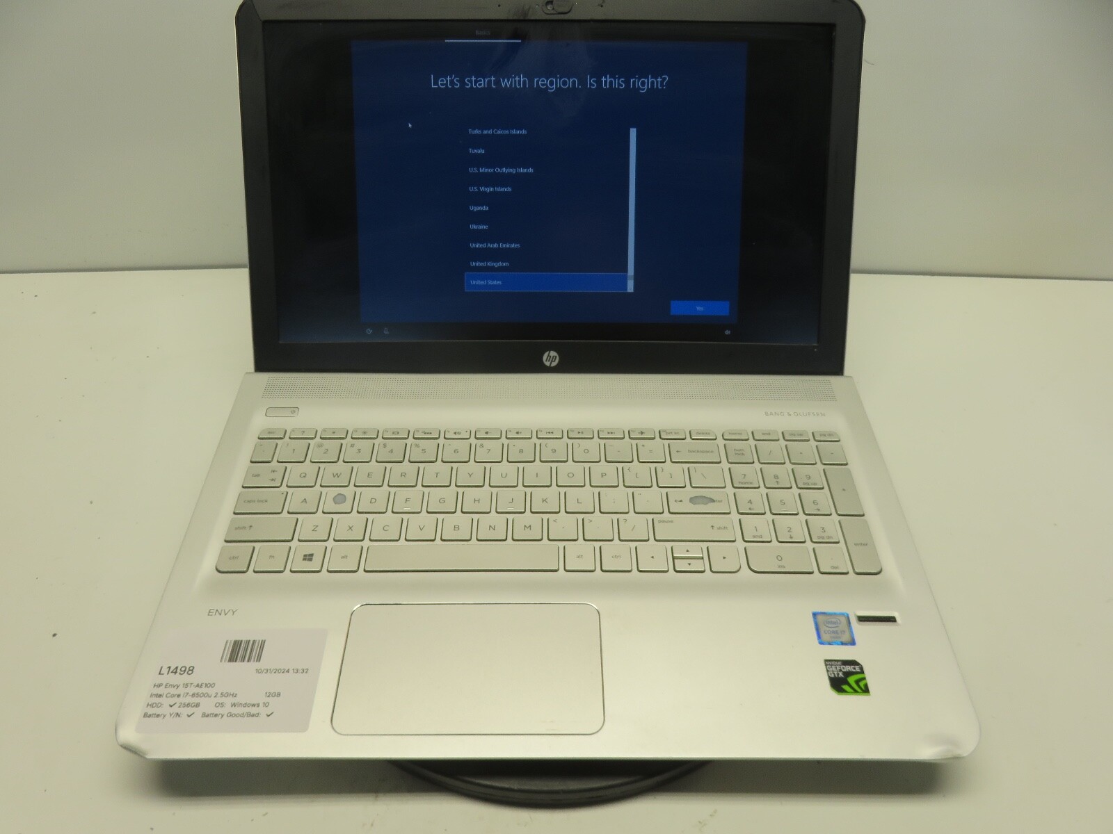 HP Envy 15T-AE100 Intel Core i7-6500u 2.5GHz 12GB Windows 10 256GB SSD