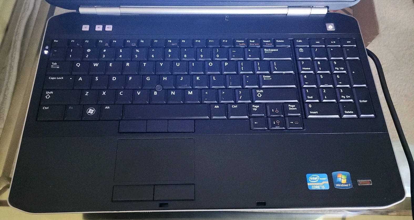 Dell Latitude E5520 i5-2430M 4xCPU@2.4GHz 4GB RAM 320GB HDD (626A7)