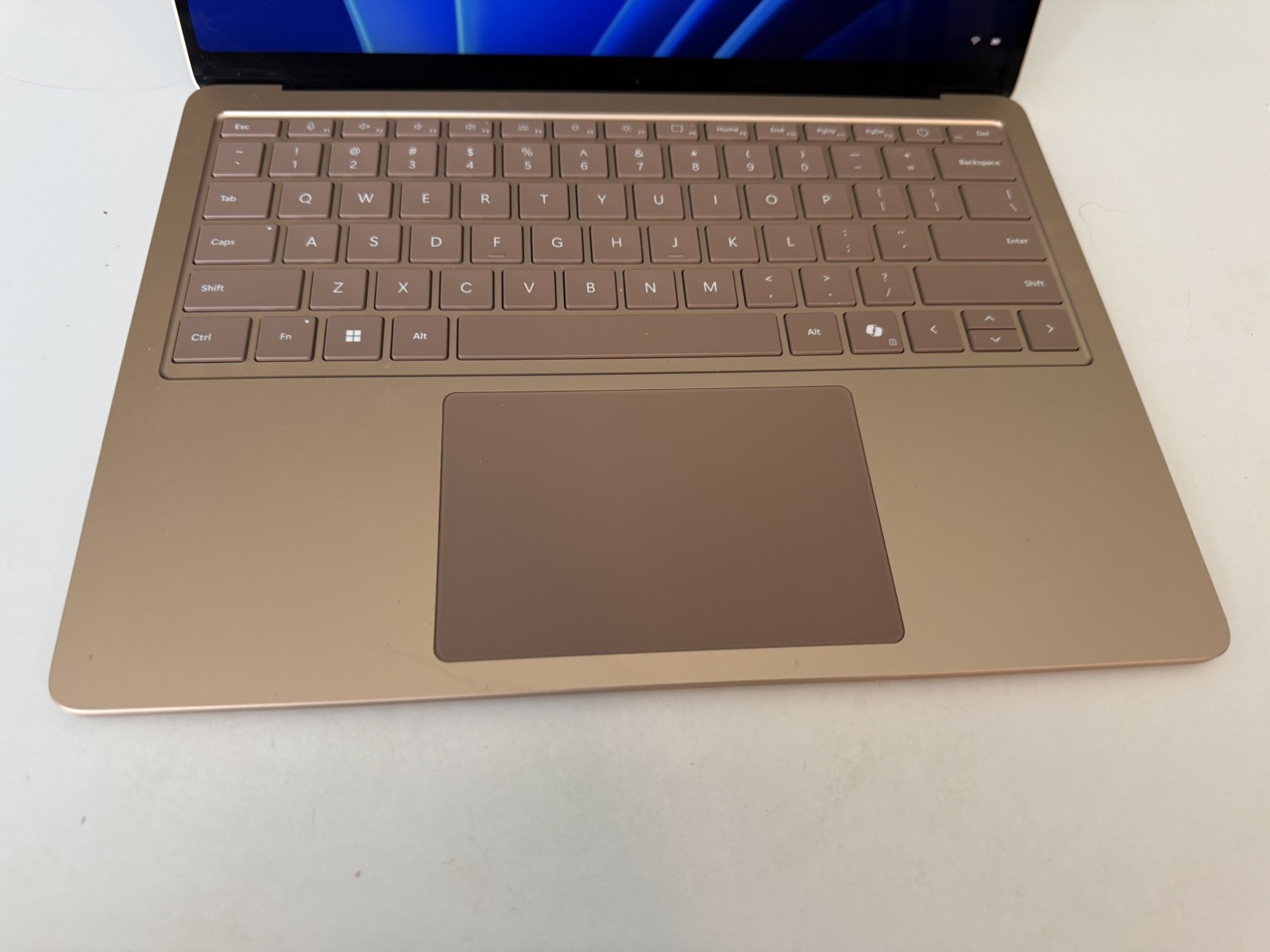 Microsoft Surface Laptop 7 2036 – ZGM-00026 – 16GB RAM 512GB SSD