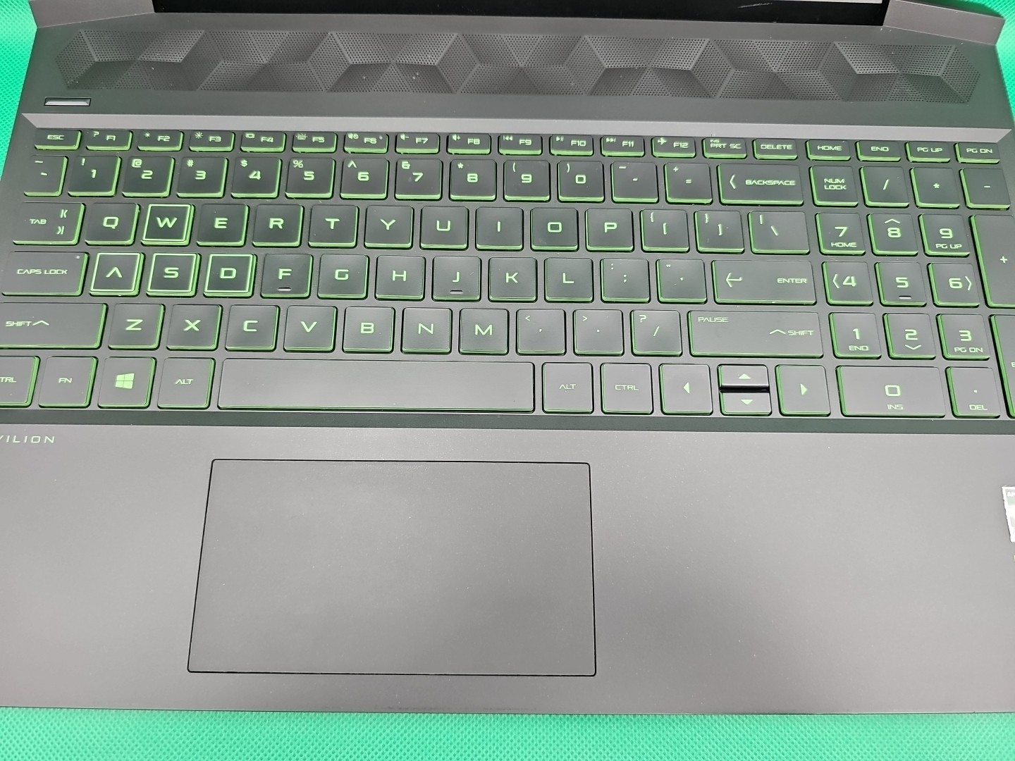 HP Pavilion Gaming Laptop 15-ec0xxx AMD Ryzen 5 8GB 512GB HDD 256GB SSD GTX 1050