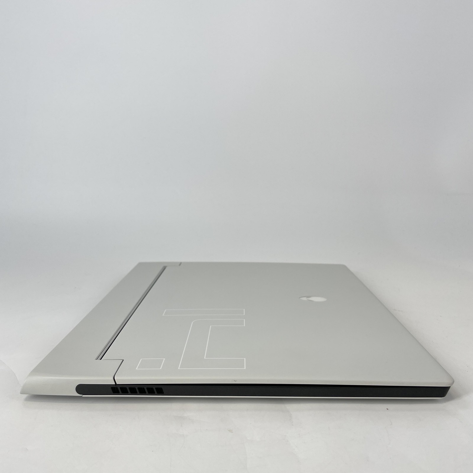 Dell Alienware X14 R1 144Hz FHD 2.5 GHz i5-12500H 16GB 512GB SSD RTX 3050