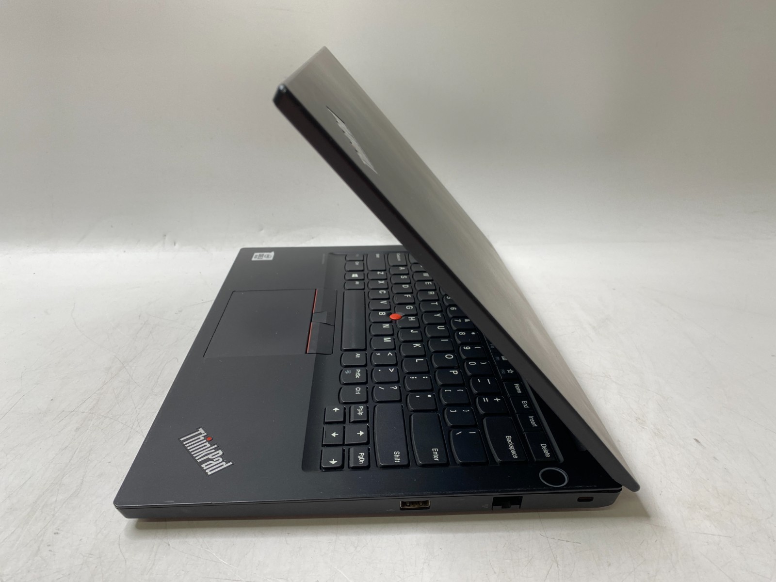 Lenovo Thinkpad E14 i3-10110u No RAM/SSD – Plays Chime, No POST PARTS