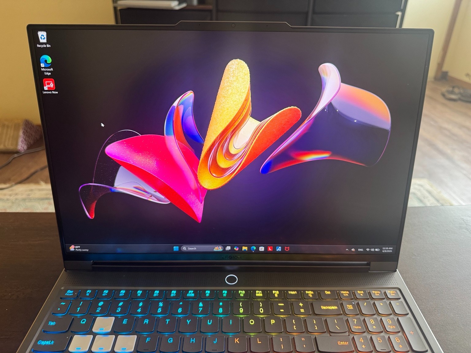 Lenovo Legion 7 16″ Gaming Laptop RX 6700M 10GB Ryzen 7 6800H 16GB 1TB SSD + Bag