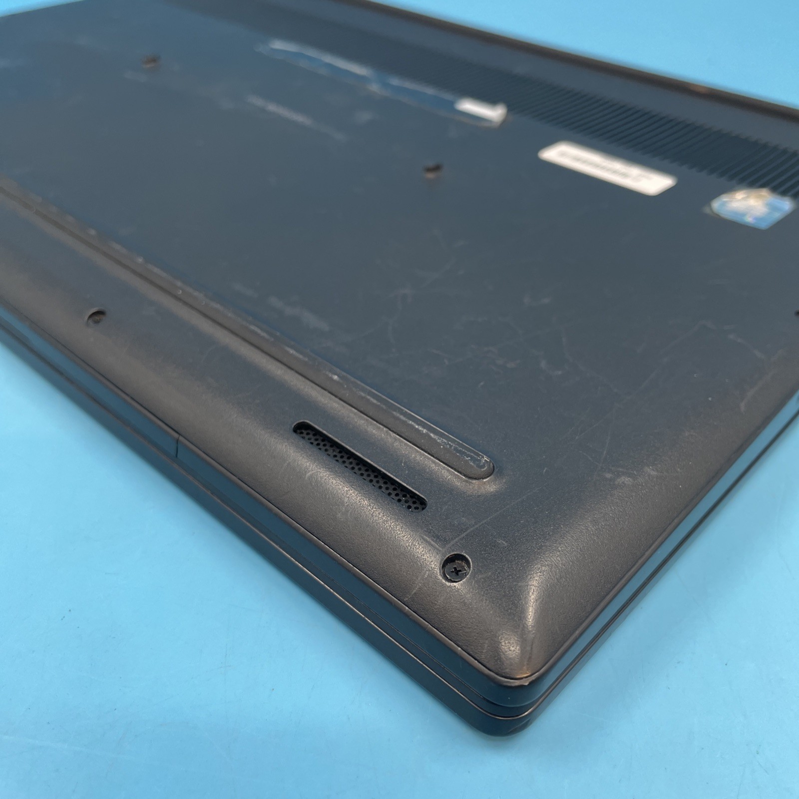Dell Latitude 3520 | i5-1135G7 | 8GB RAM | 256GB SSD | WIN 11 PRO | 71% BATT